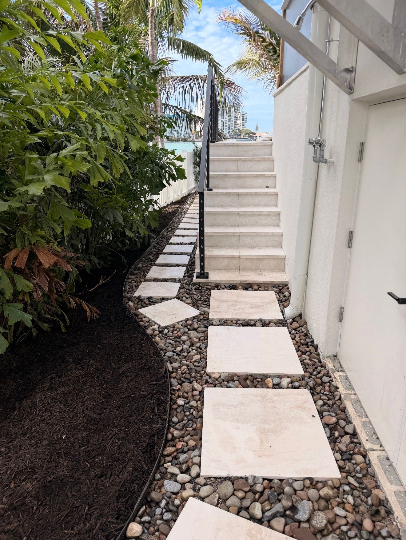  for Oceanfront Landscape in St. Petersburg, FL