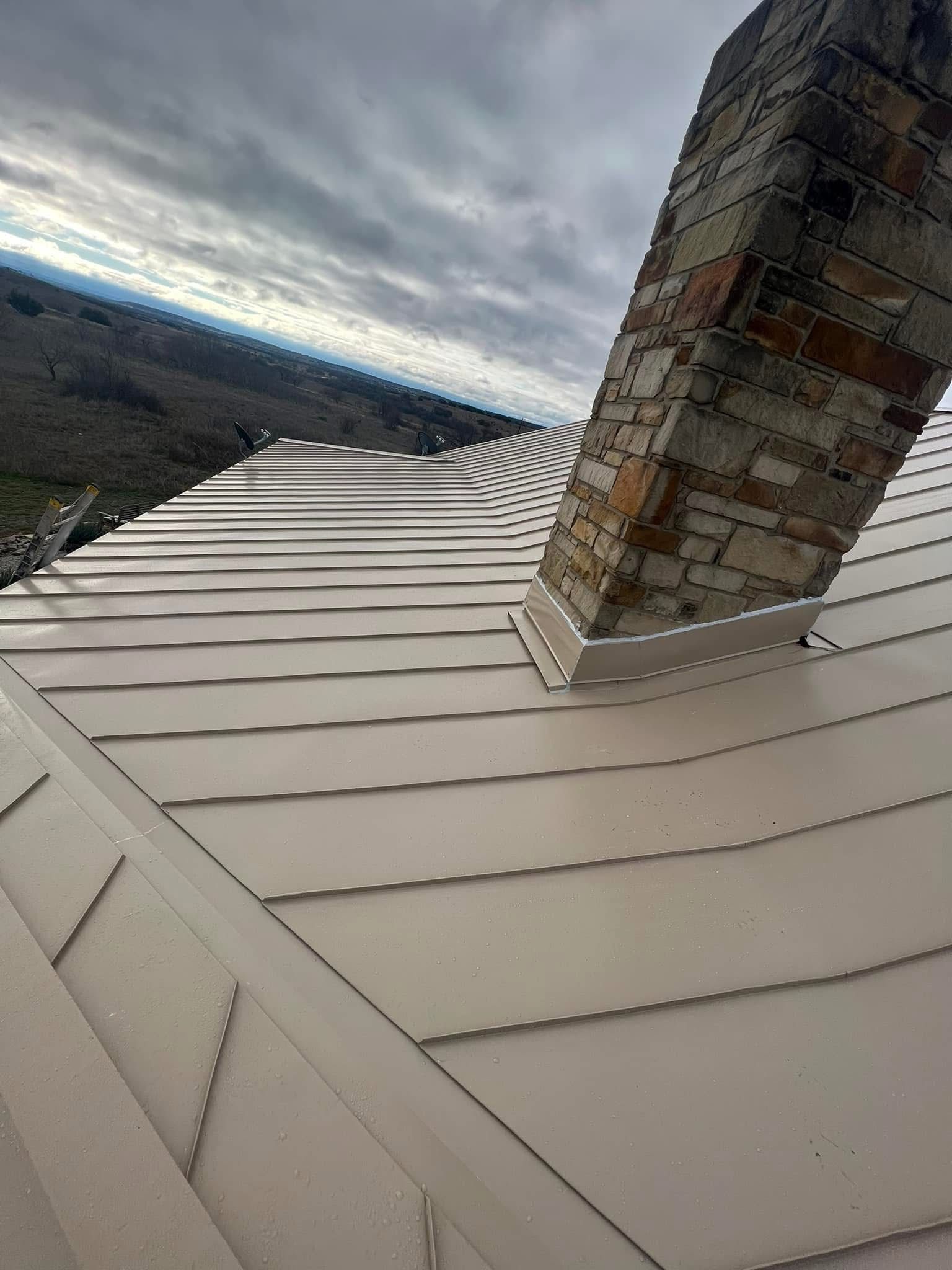 Metal roofs  for Barcenas Roofing & Remodeling in San Saba, TX