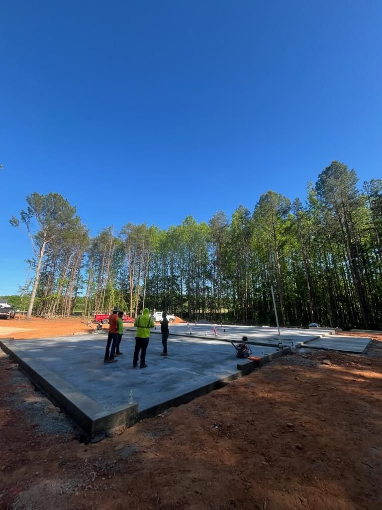  for DH Construction & Concrete in Roebuck, SC
