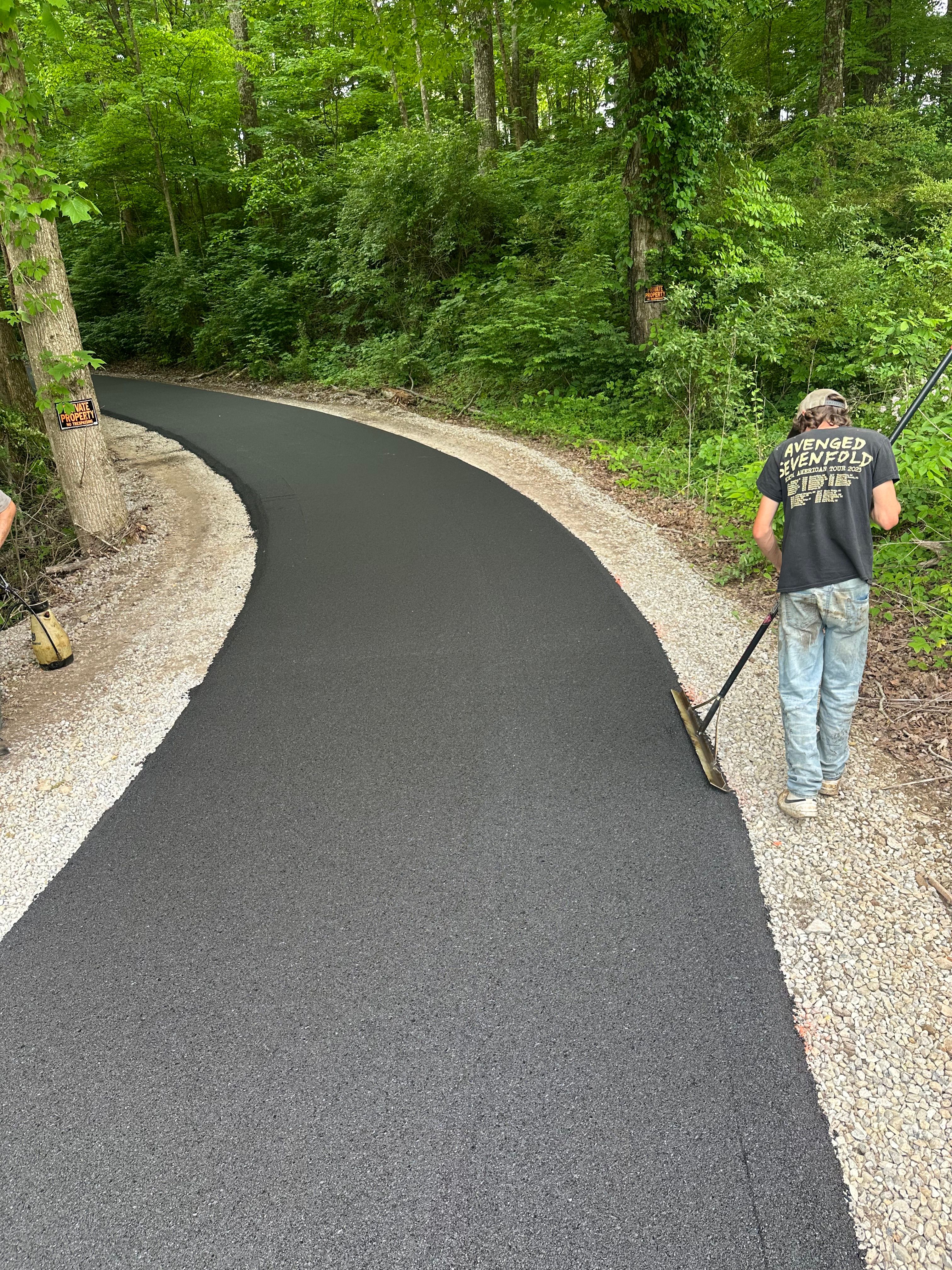  for Metzler Paving and Sealcoating LLC in Jacksboro, TN