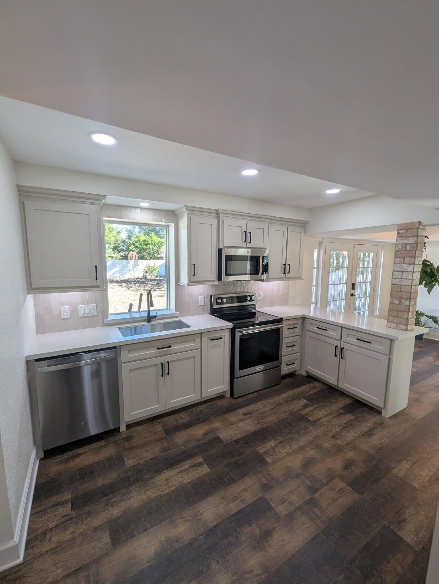  for TopNotch Painting Solutions LLC in McAllen, TX