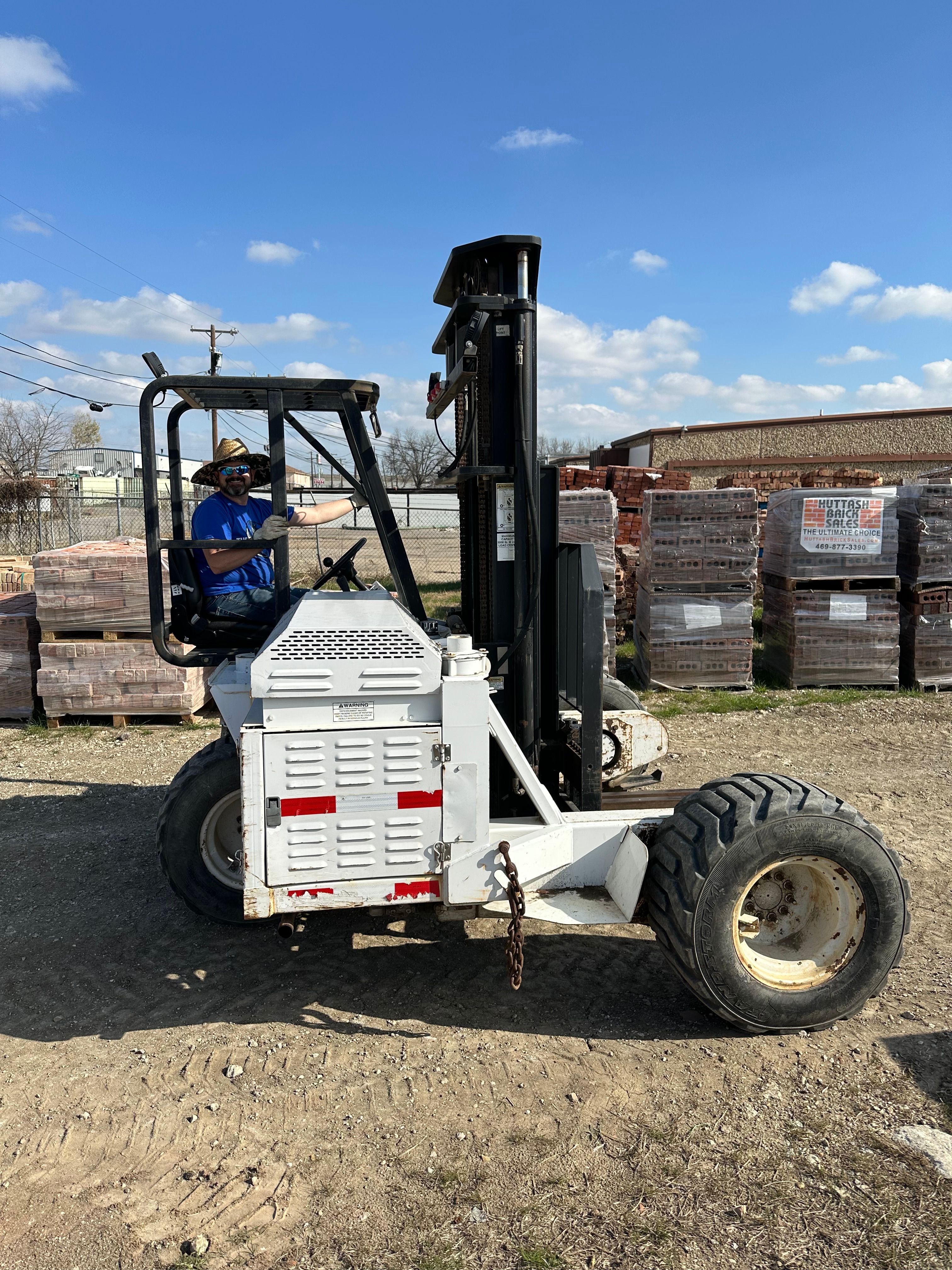  for Huttash Brick Sales in Dallas, TX