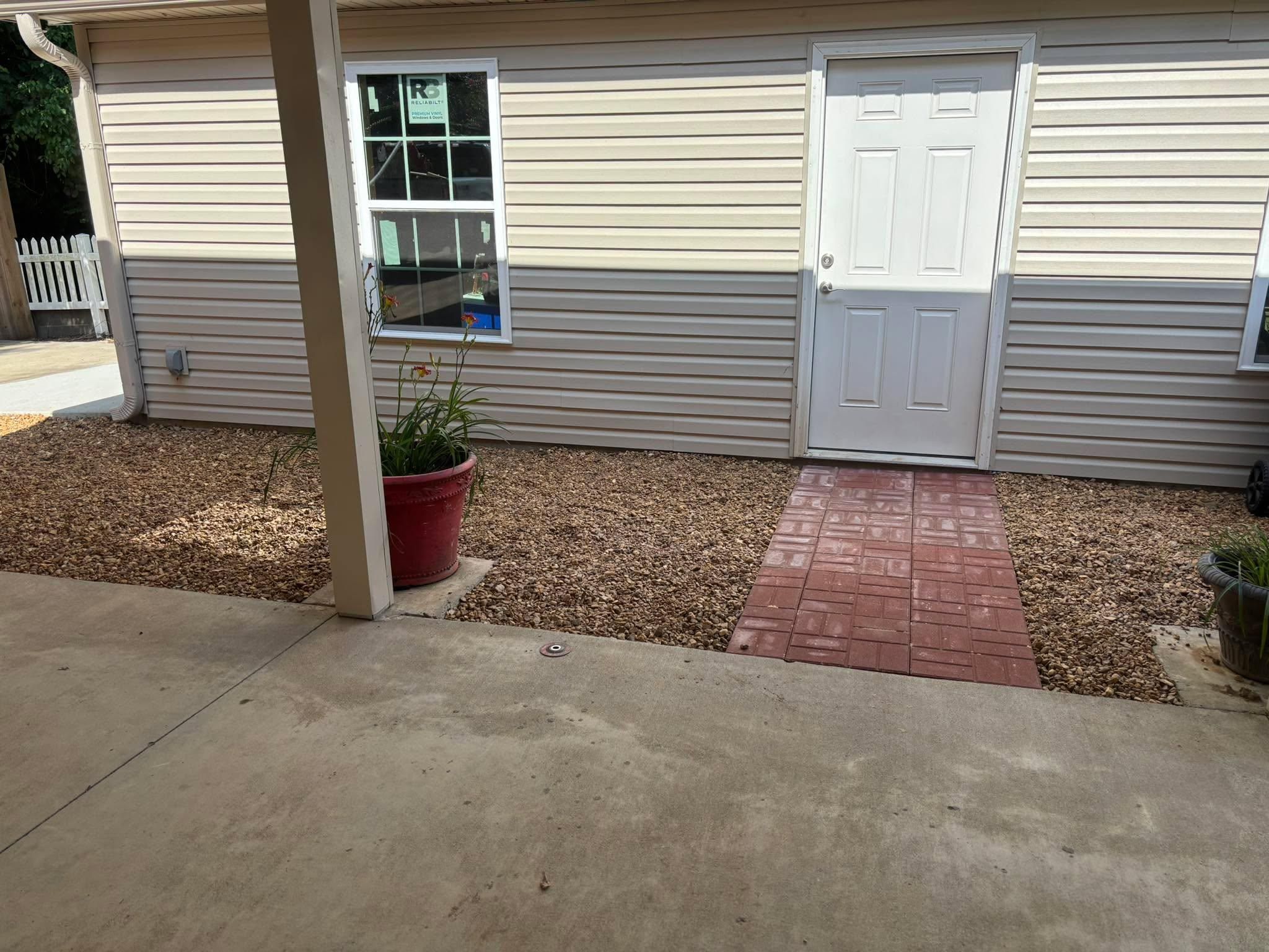  for Harness Lawn and Land Management  in Jonesboro ,  AR