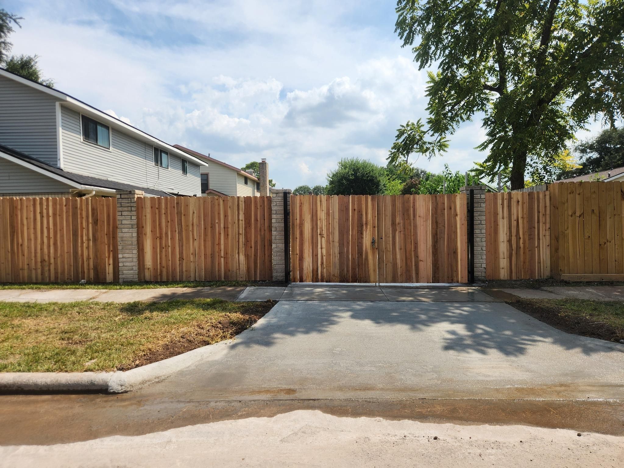  for Right Choice Landscaping LLC in Houston, TX
