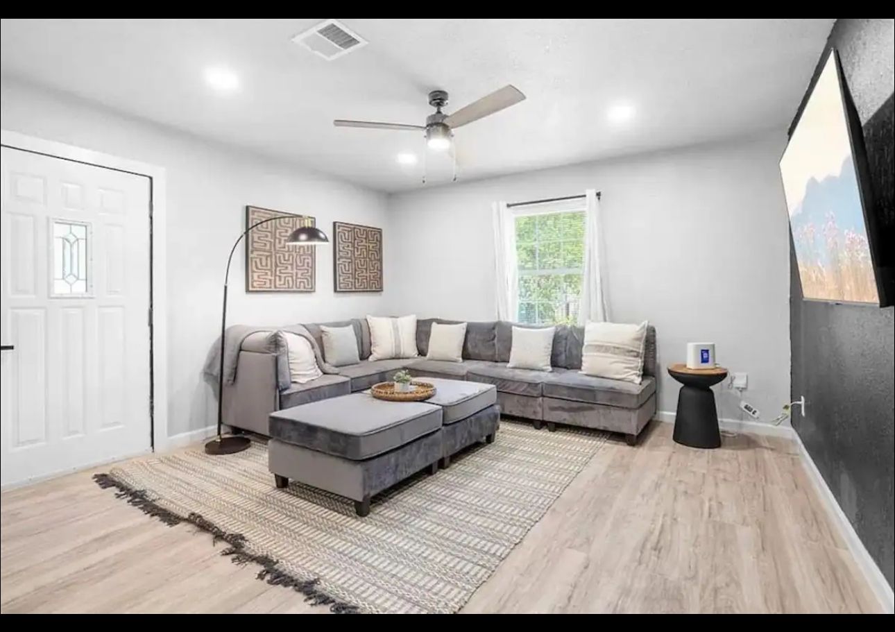  for Texas Estate Construction in West University Place, TX