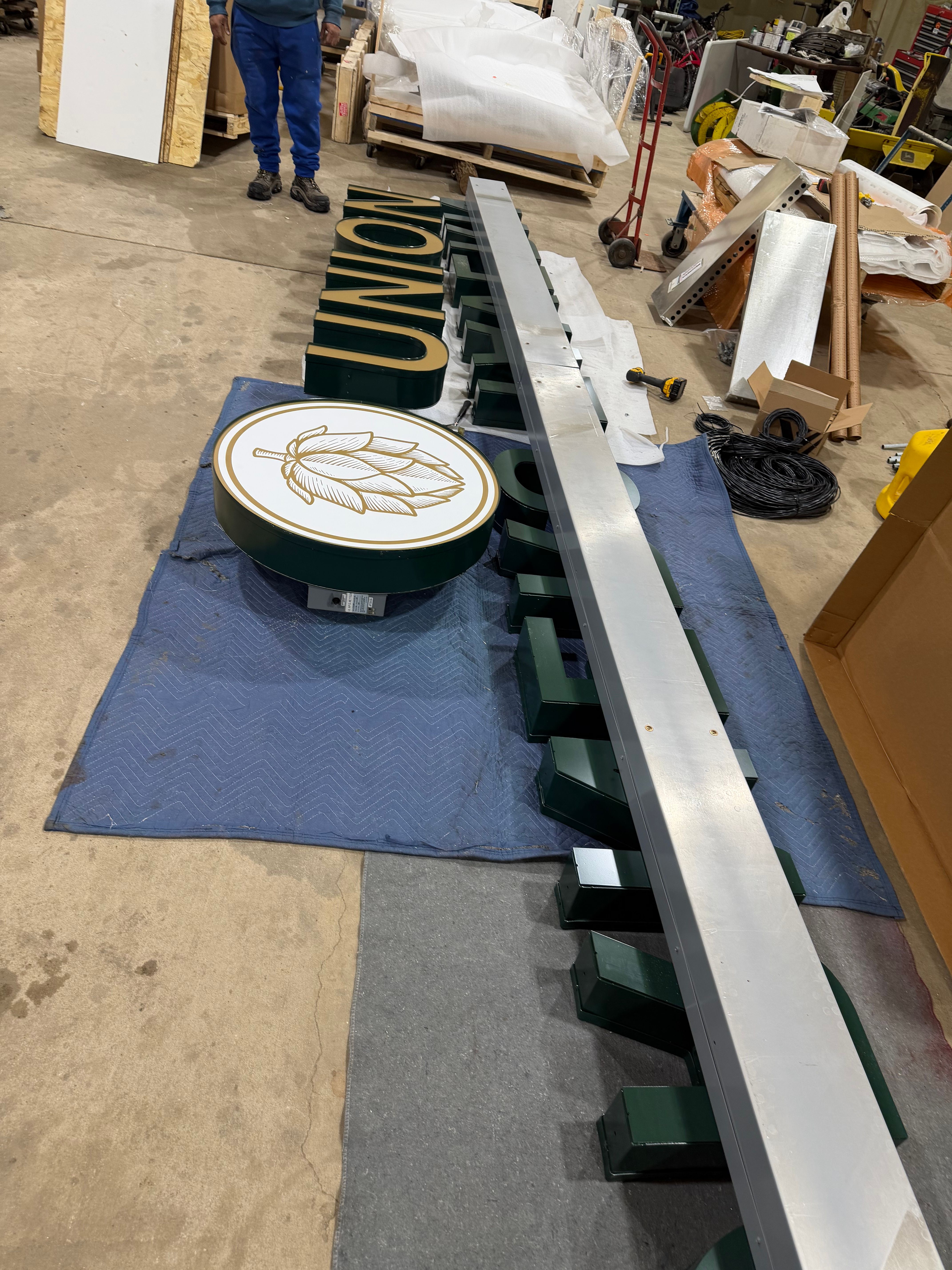  for MTZ Signs in Janseville, WI