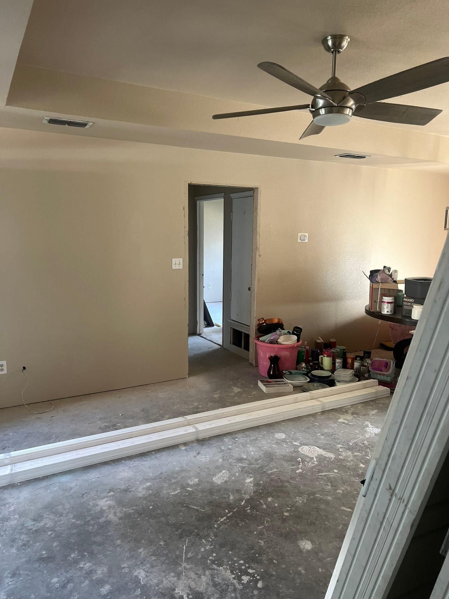  for McKay & Hands in Mineral Wells, TX