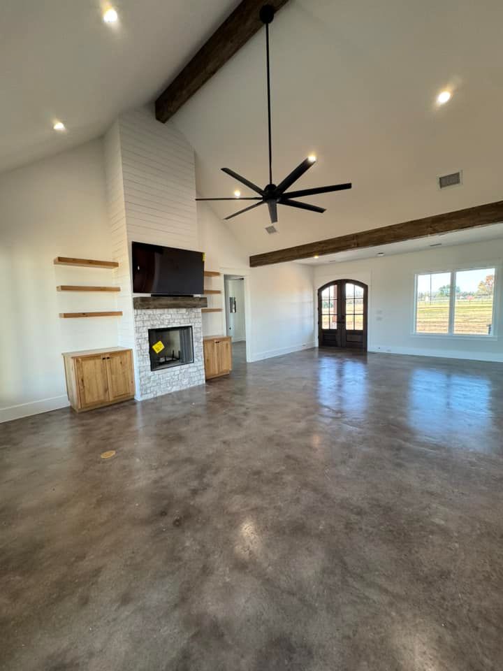 Custom Homes for Tailor Made Custom Homes in Collinsville, TX