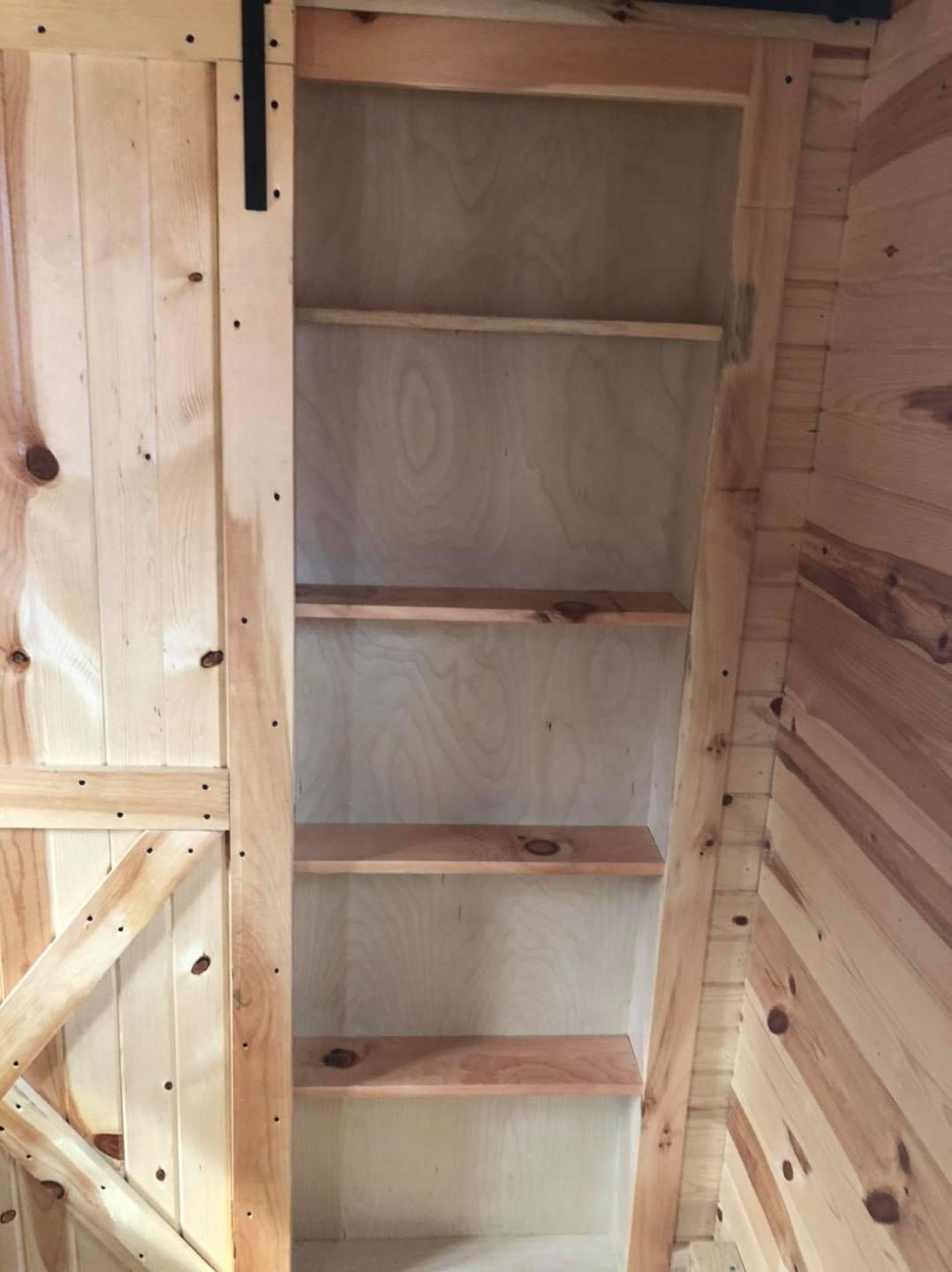  for Yoder Sheds in Greenwood, WI