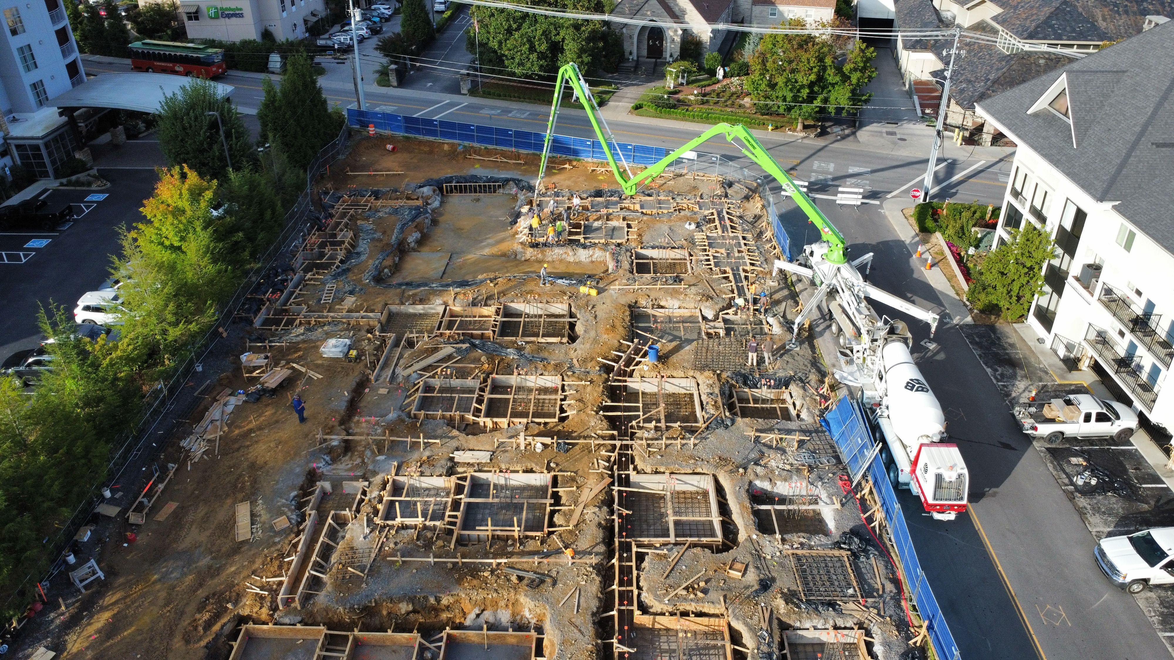  for HR Concrete Solutions LLC in Gatlinburg, TN