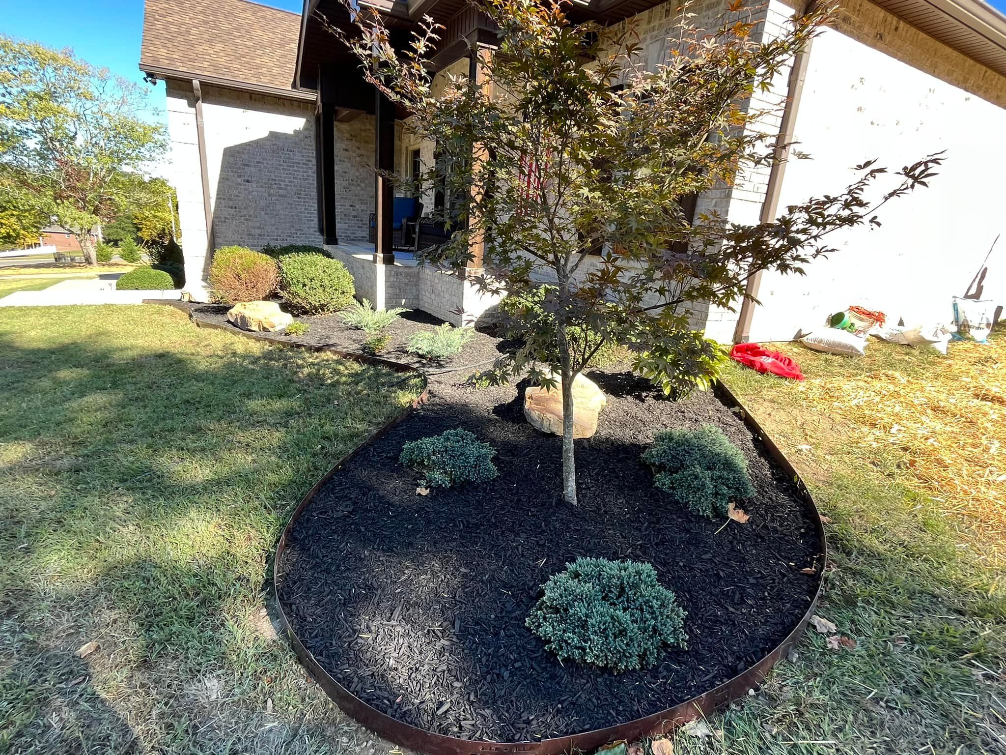 Landscaping for Real Deal Lawn Care in Goodlettsville, TN