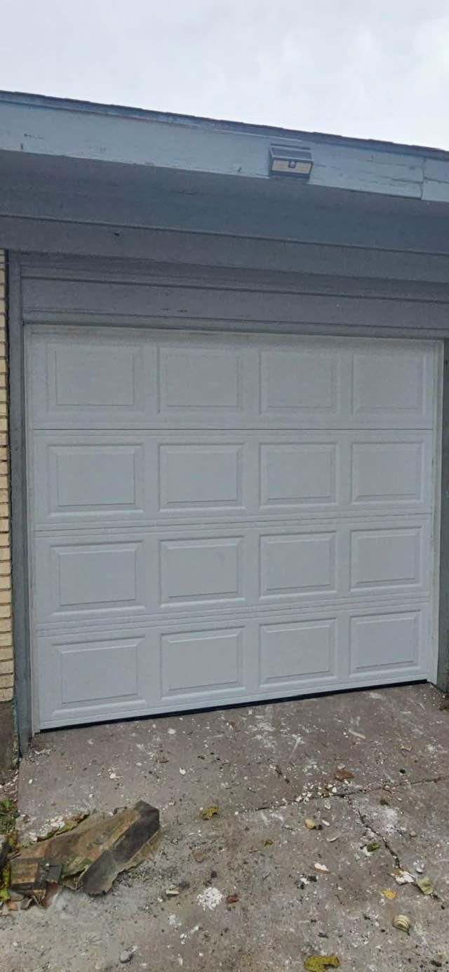  for Living Stream Renovations LLC in Dallas, TX