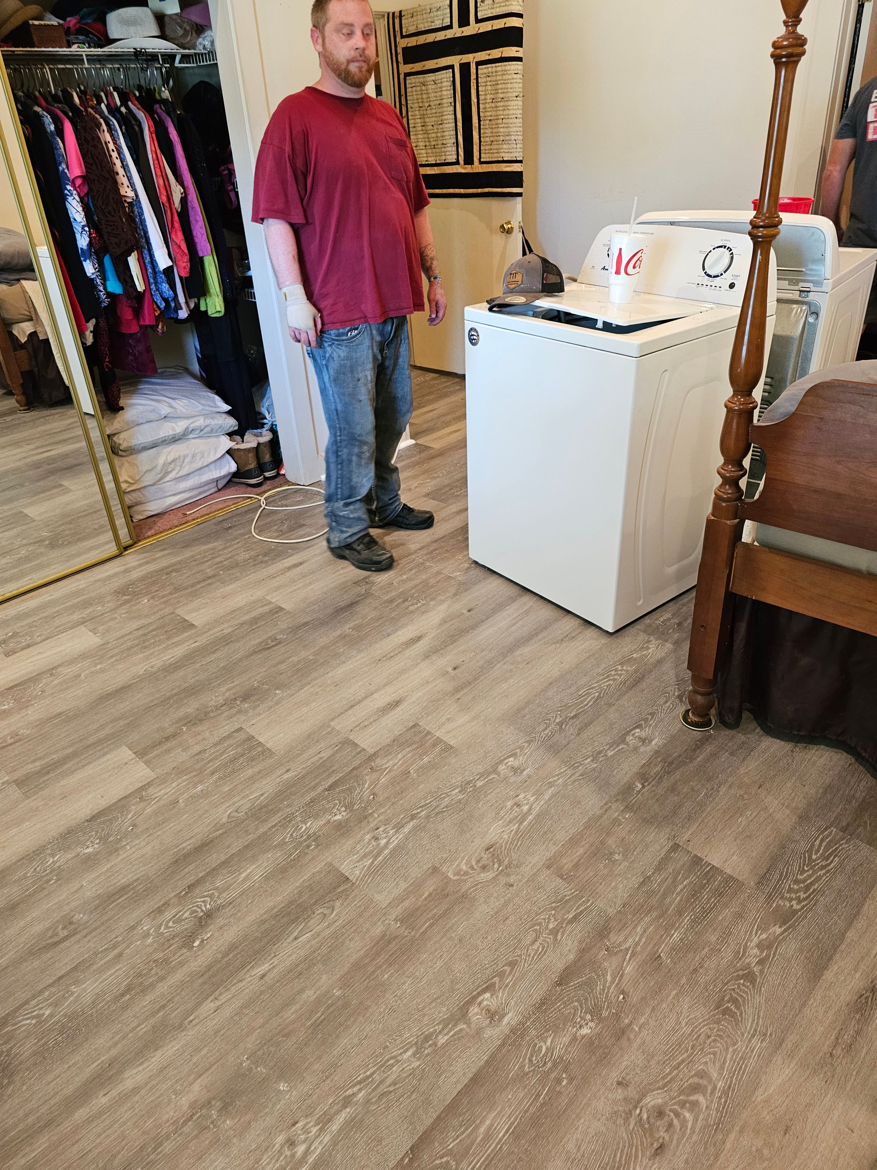 Flooring for E and C Handyman and Construction in Owensboro, KY