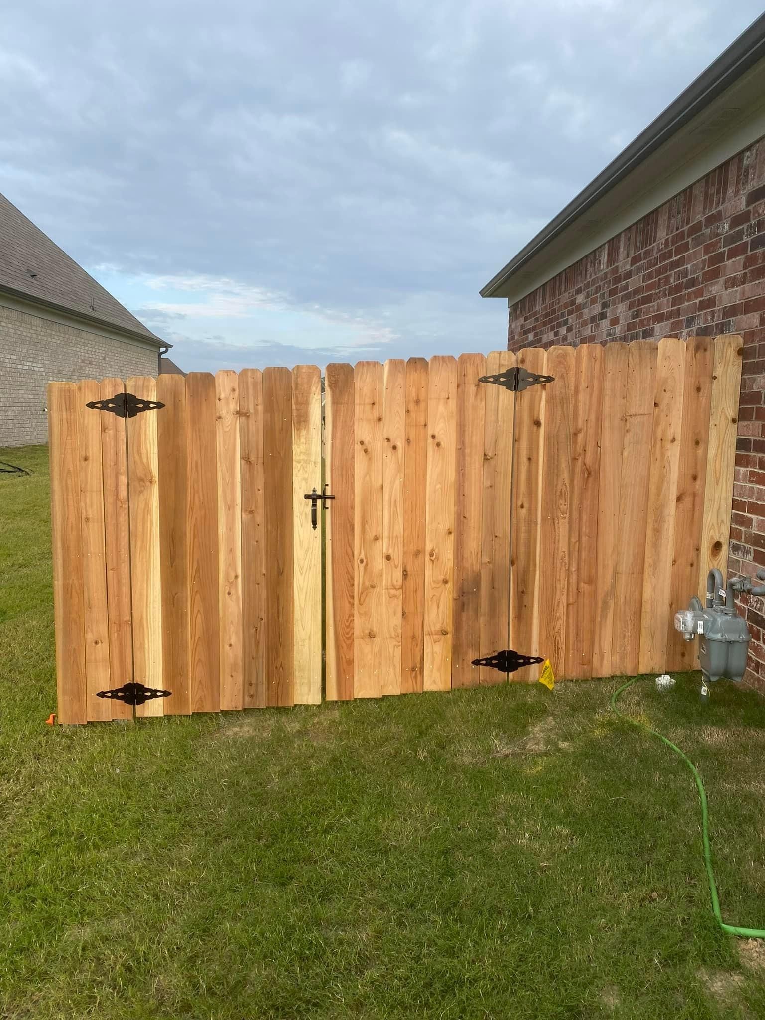  for Manning Fence, LLC in Hernando, MS