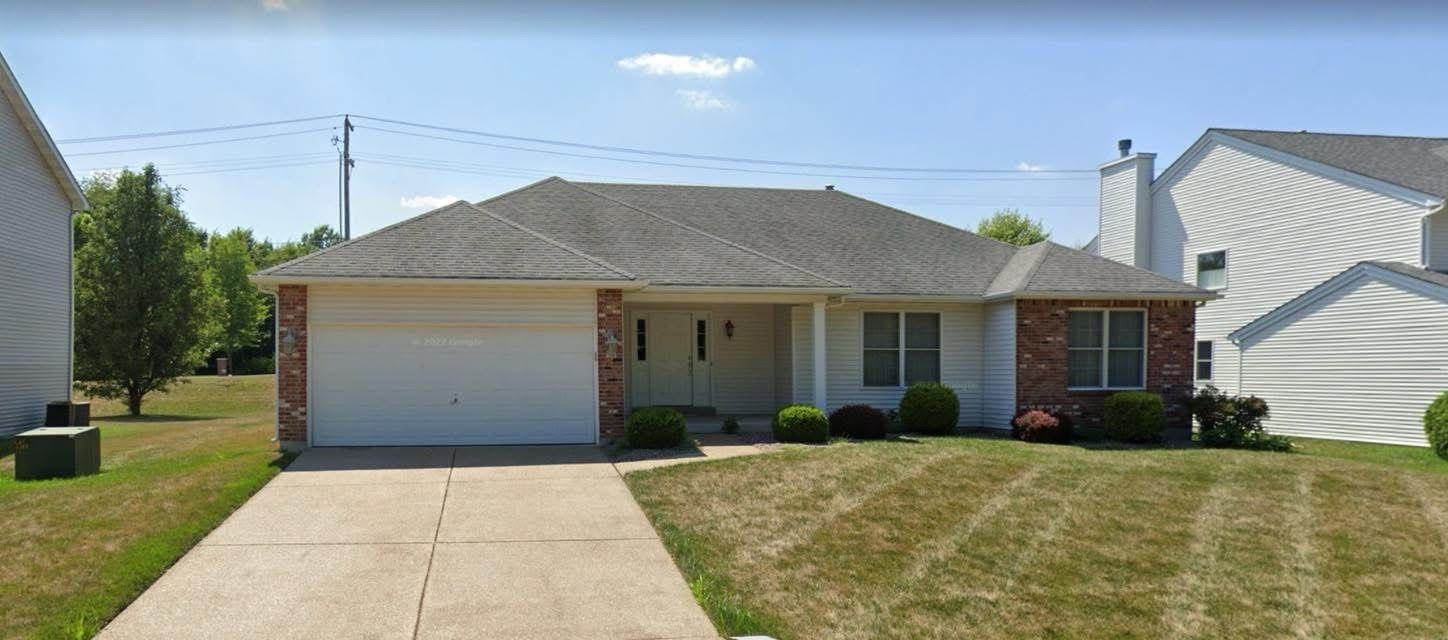  for Lookup Roofing LLC in O'Fallon, MO