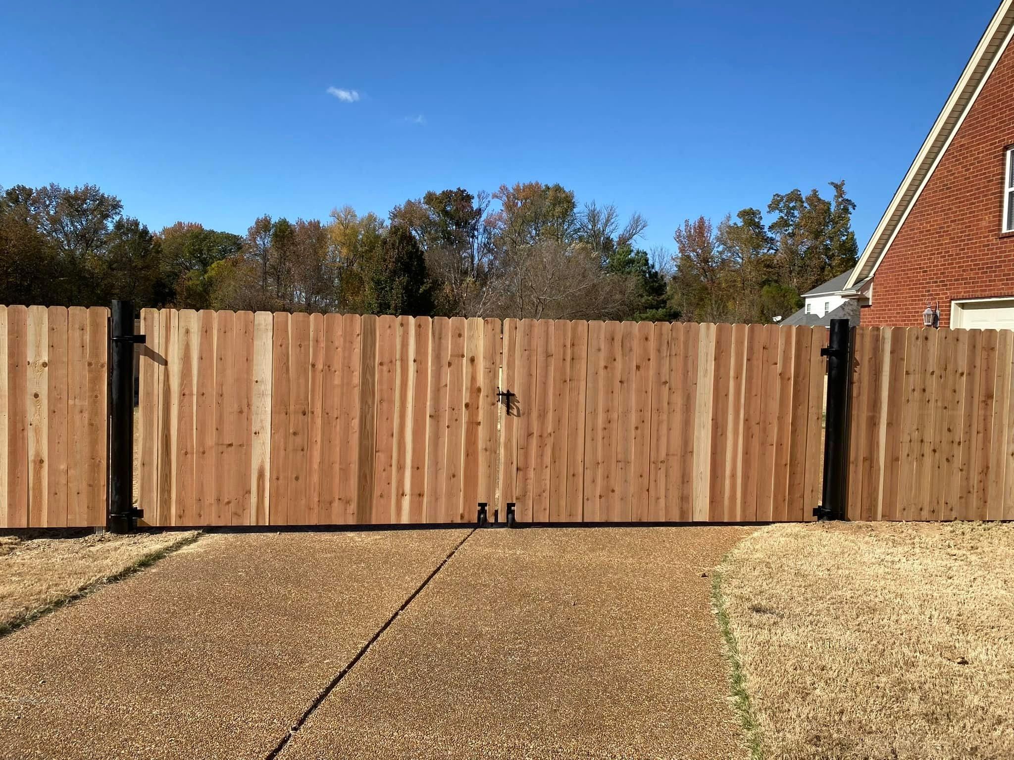  for Manning Fence, LLC in Hernando, MS