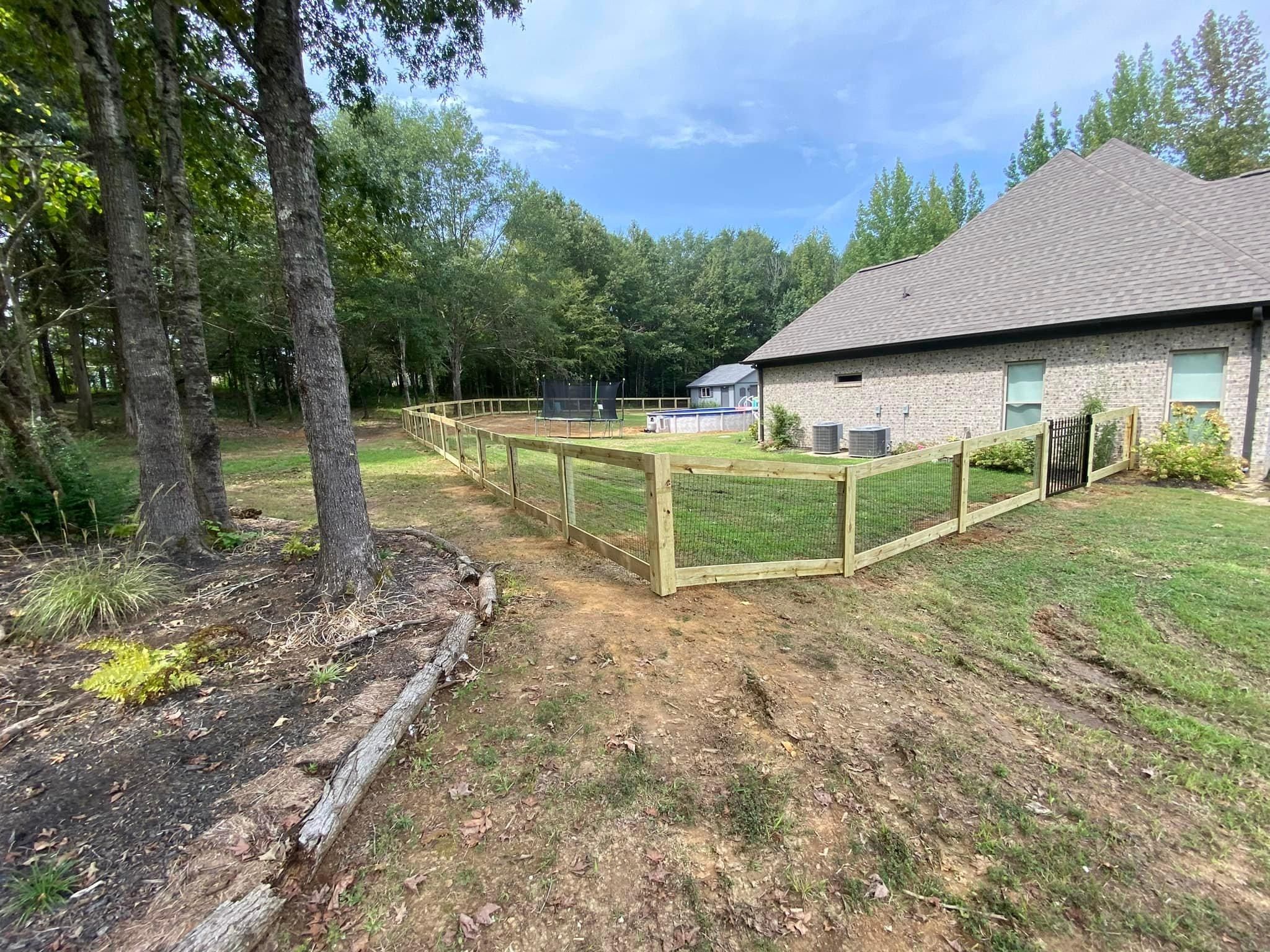  for Manning Fence, LLC in Hernando, MS