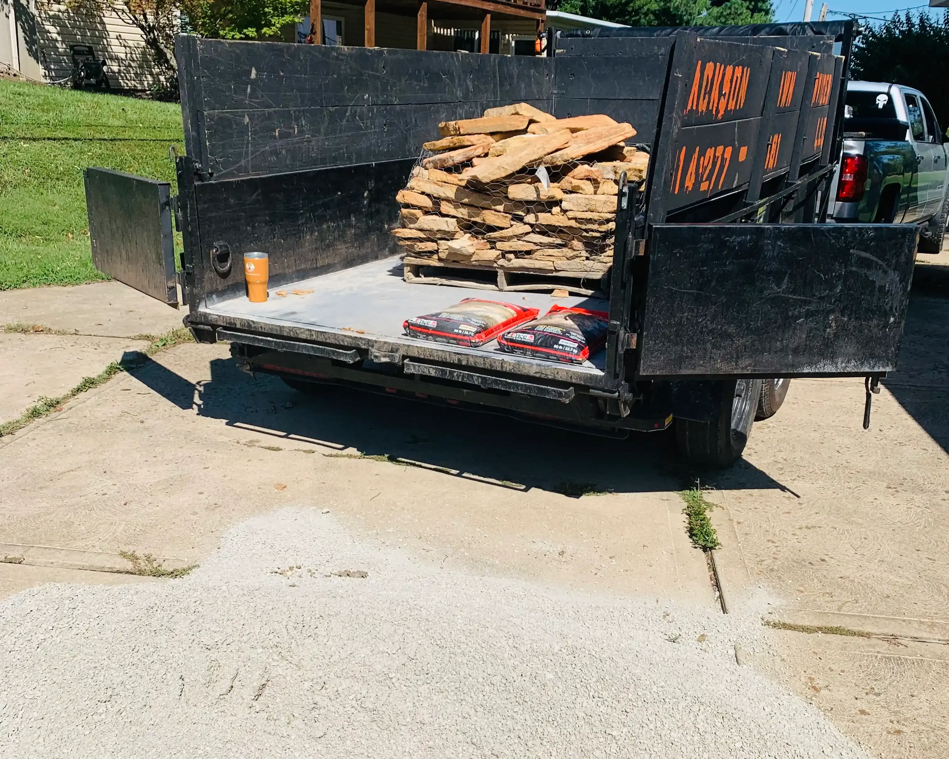  for Jackson Lawn Services LLC in St Louis, MO