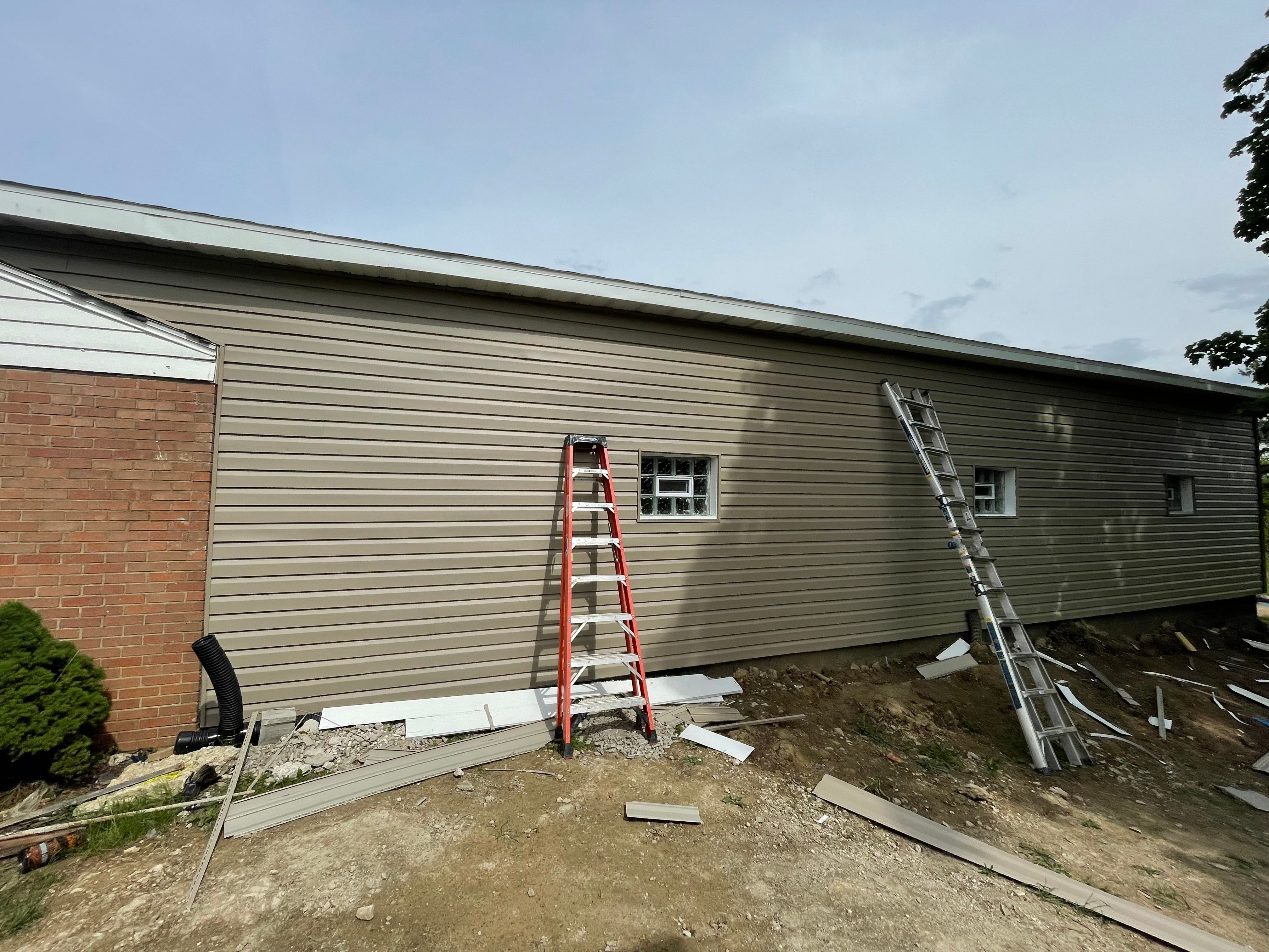  for Fixin’ Hixson’ in Medina, OH