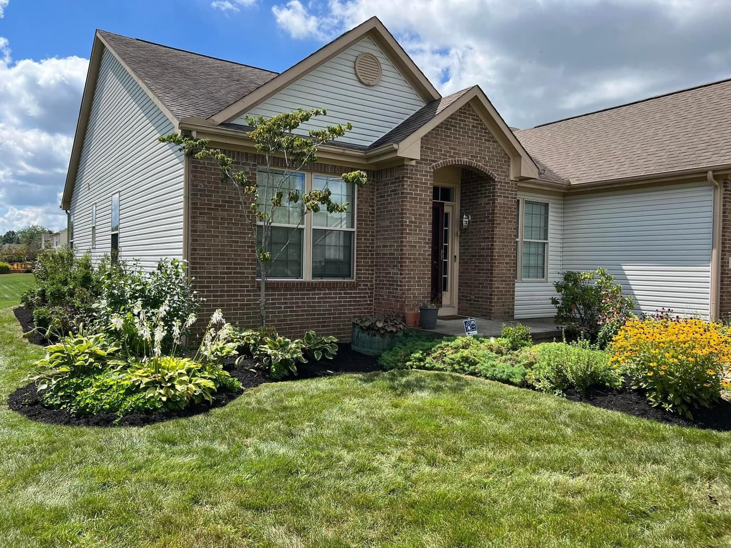  for Dewhurst Landscaping & Lawncare in Pickerington, OH