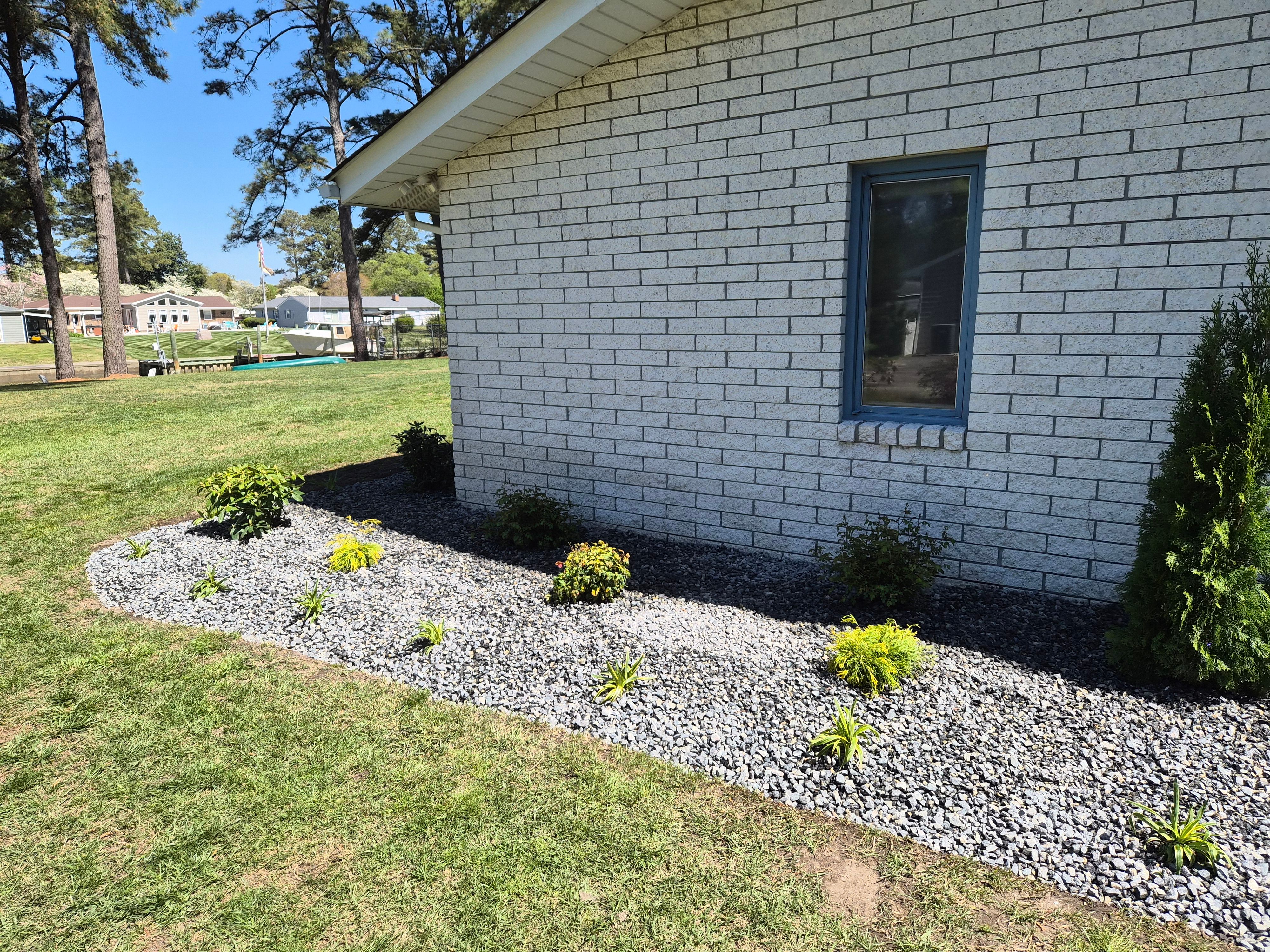 All Photos for 4 Points Lawncare LLC in Hayes, VA