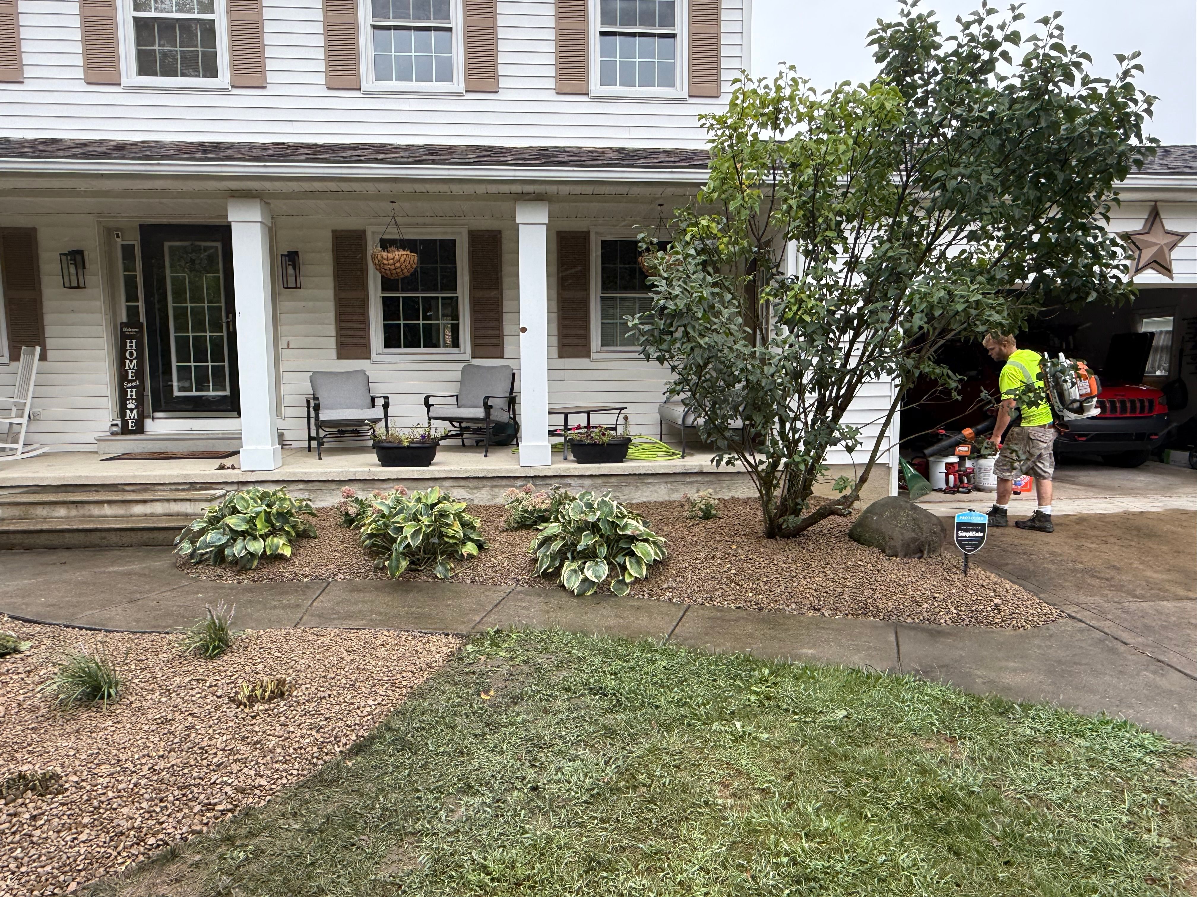  for F&R Landscapes LLC in Lagrange, OH