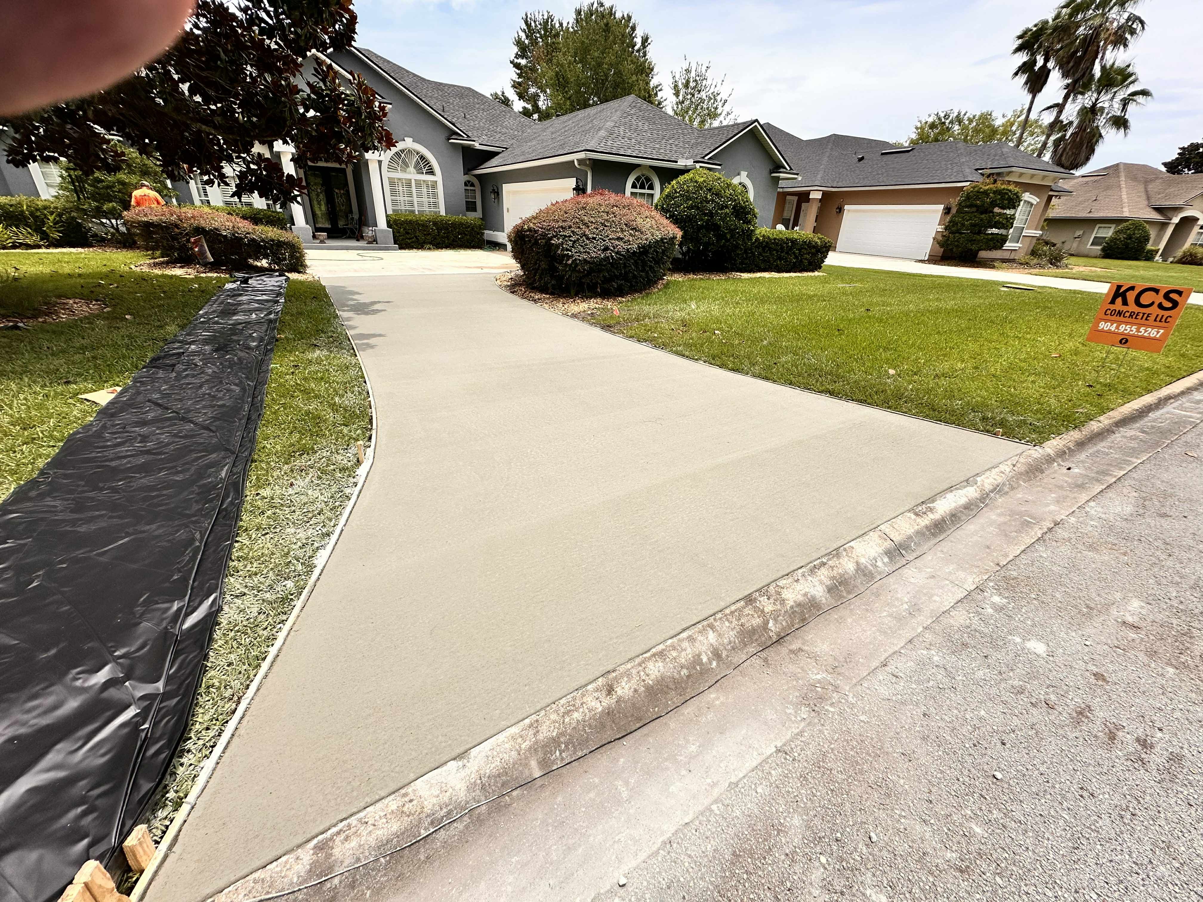  for KCS Concrete in Middleburg, FL