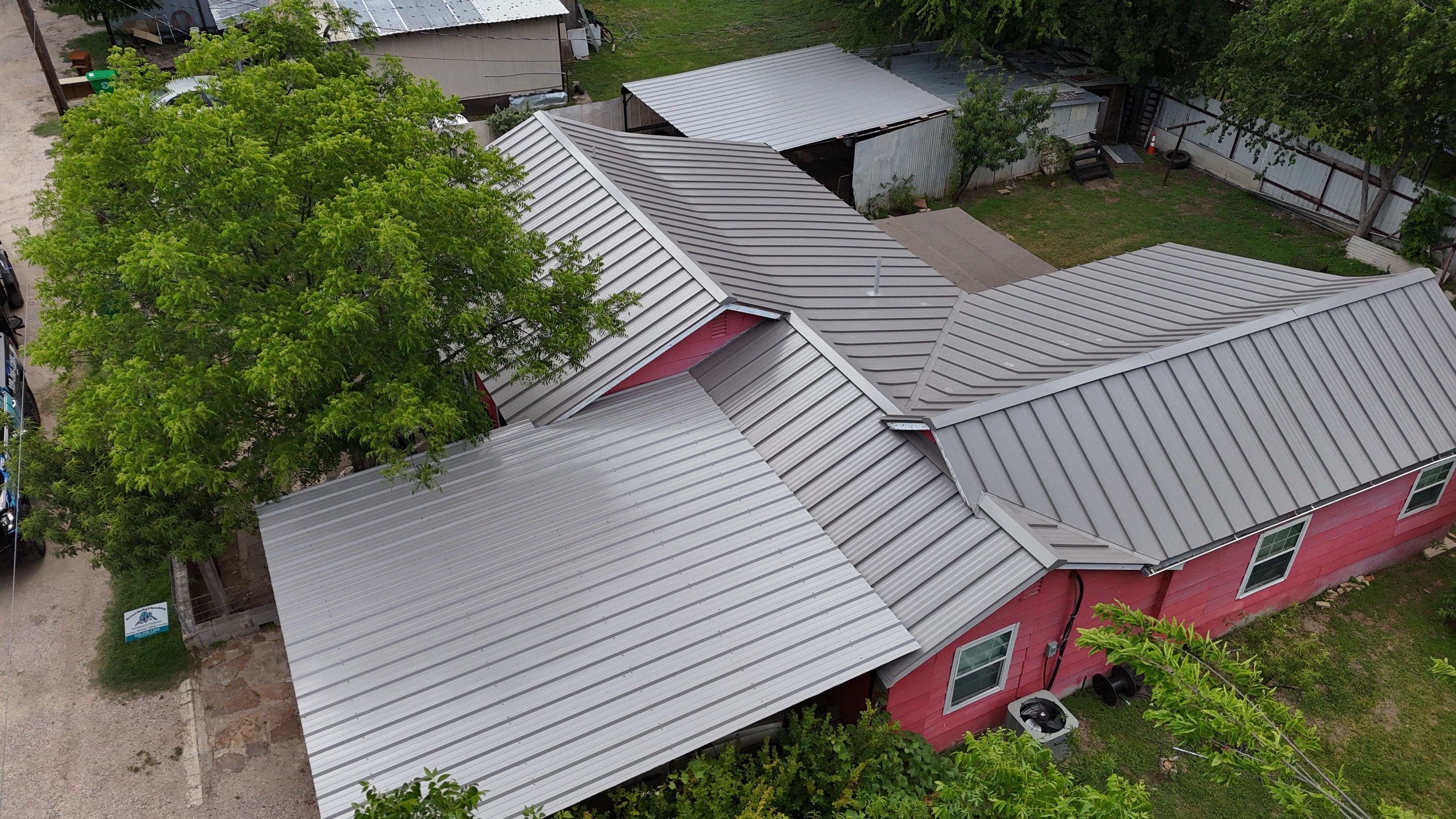  for Barcenas Roofing & Remodeling in San Saba, TX