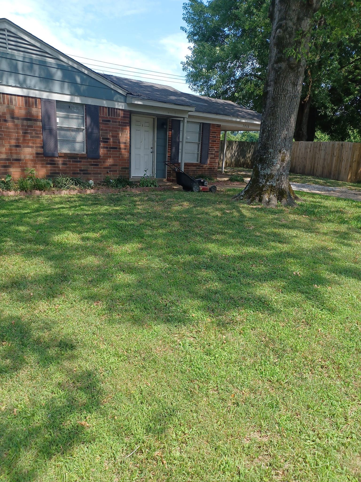  for The DUFF LAWN Service in Houston, Texas