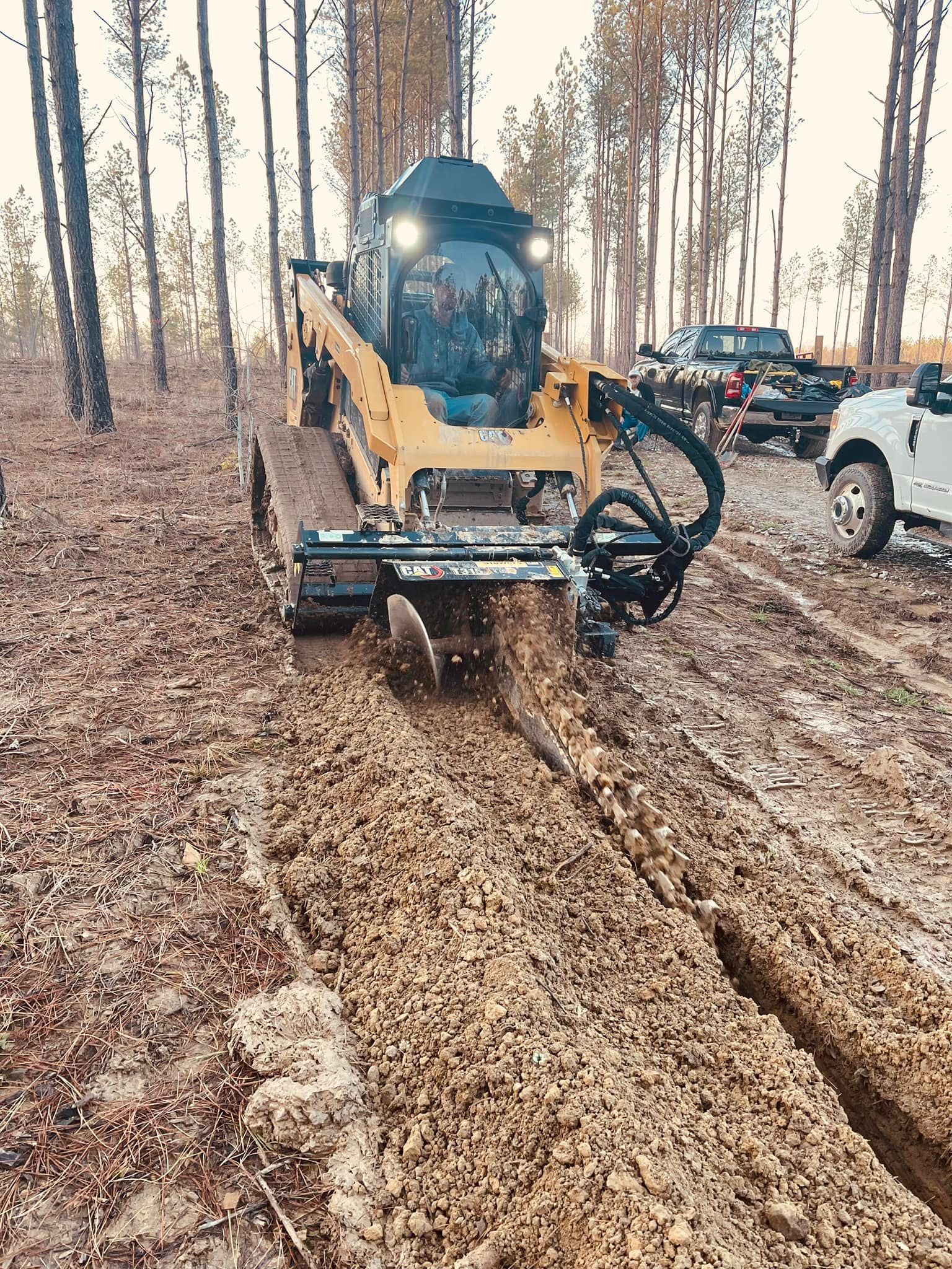  for Mountain Land Services LLC. in Oneida, TN