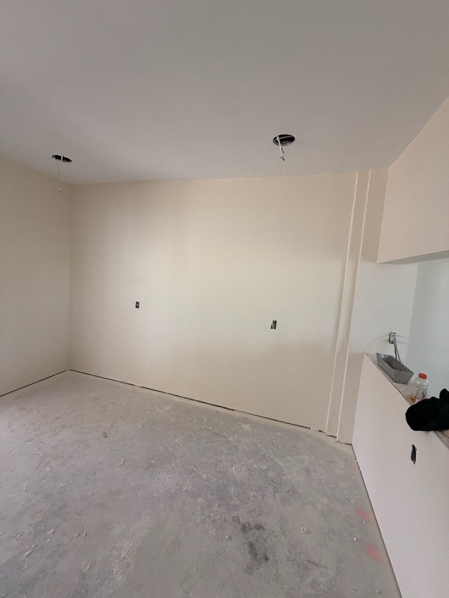  for Escorpio Painting in Tampa, FL