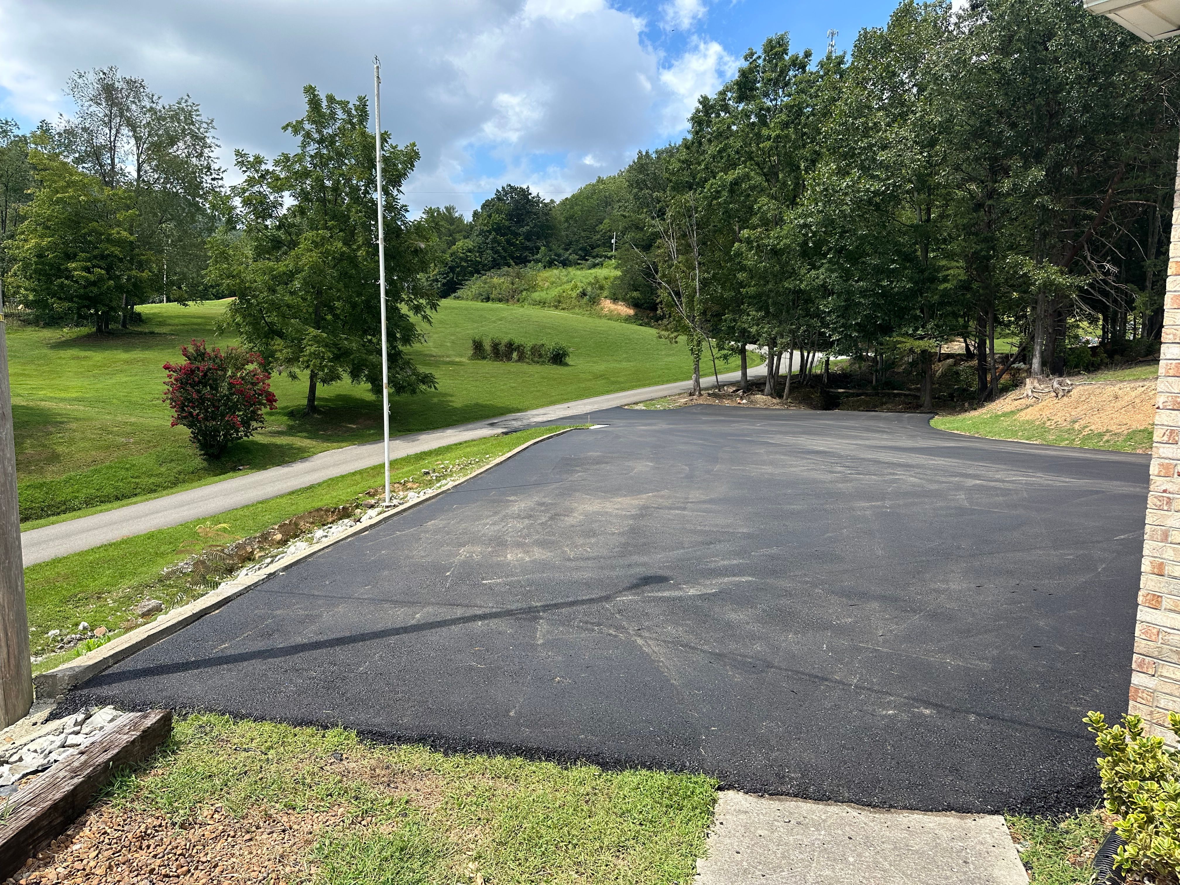  for Metzler Paving and Sealcoating in Jacksboro, TN