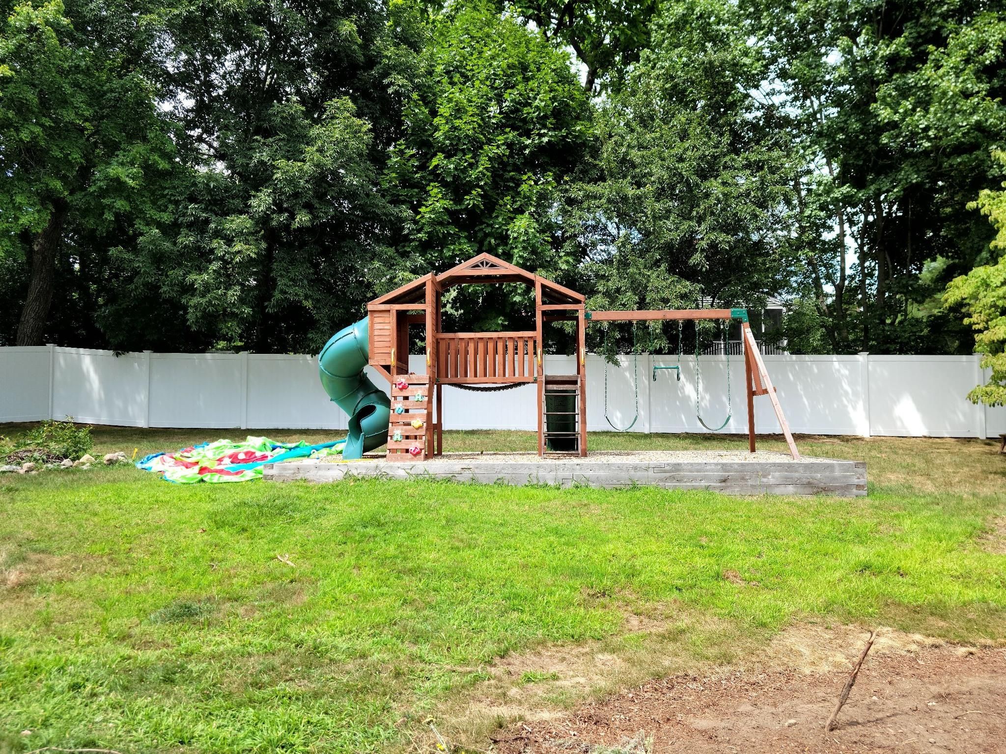  for Azorean Fence in Peabody, MA