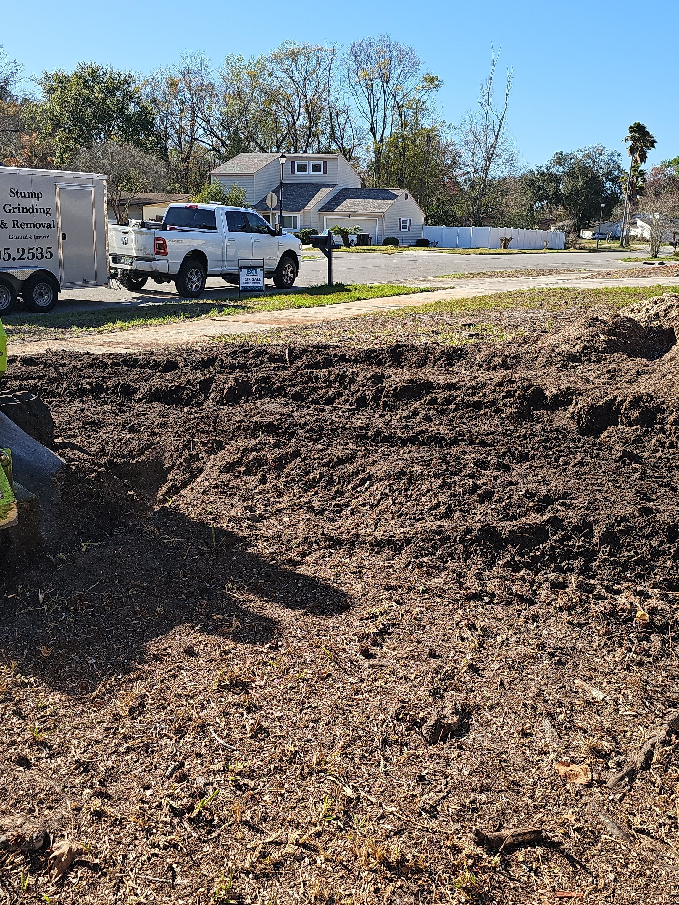  for Stumps done right LLC in Middleburg, FL