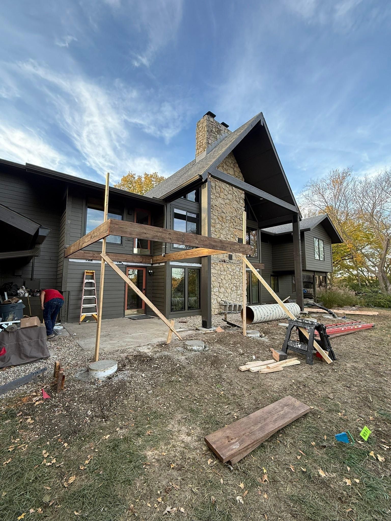  for SDM Construction LLC in Lawrence, KS