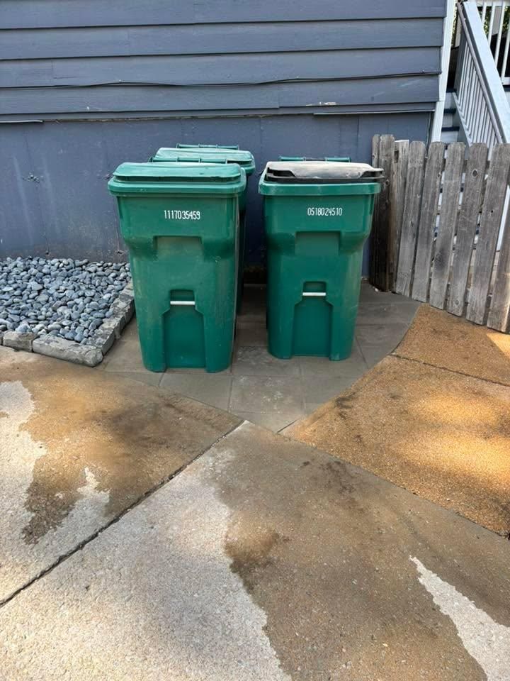  for J & B Landscaping in St. Louis, MO