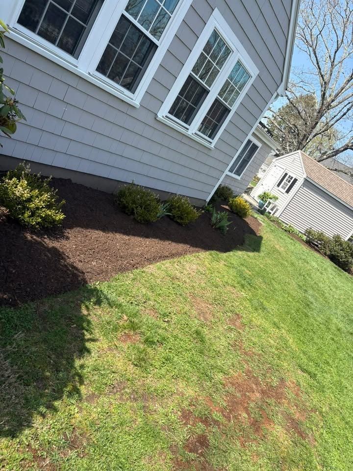  for Kingston Lawn Care in Providence, RI