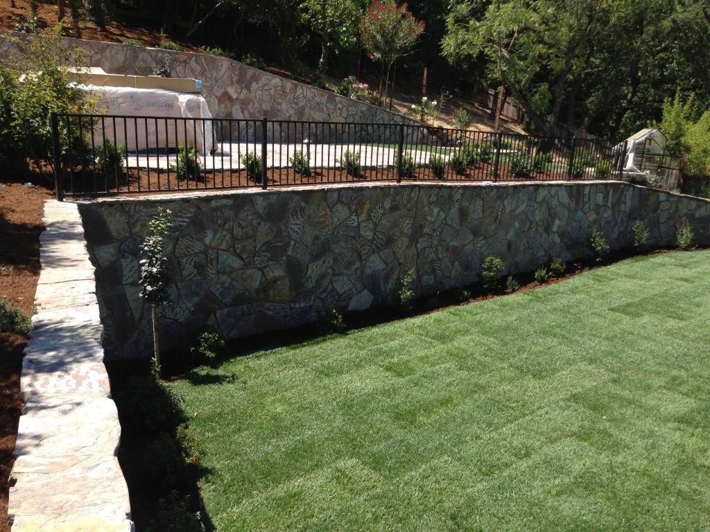Retaining Walls for LEBEC, Inc in Brentwood, CA
