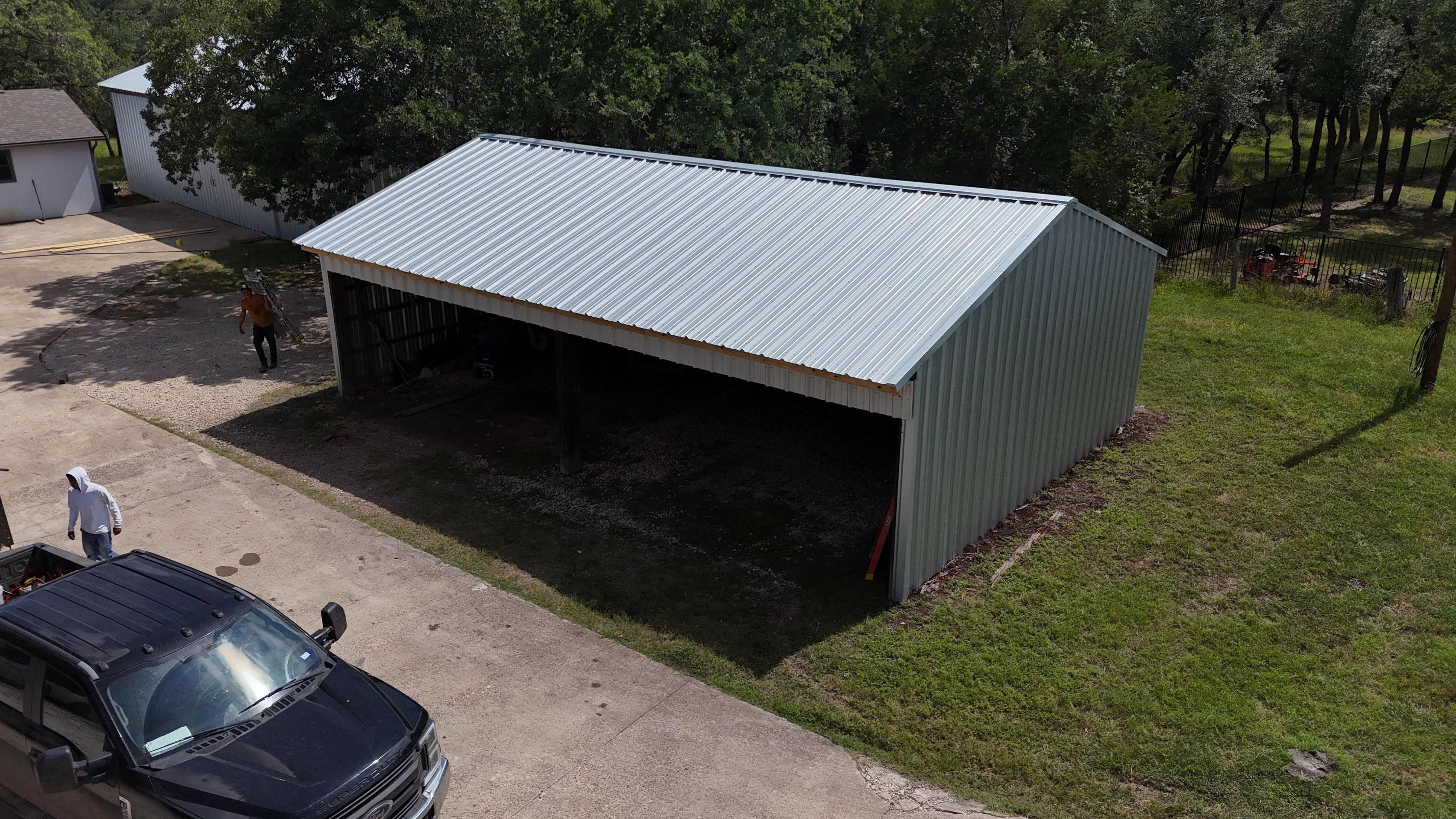 All Photos for Barcenas Roofing & Remodeling in San Saba, TX