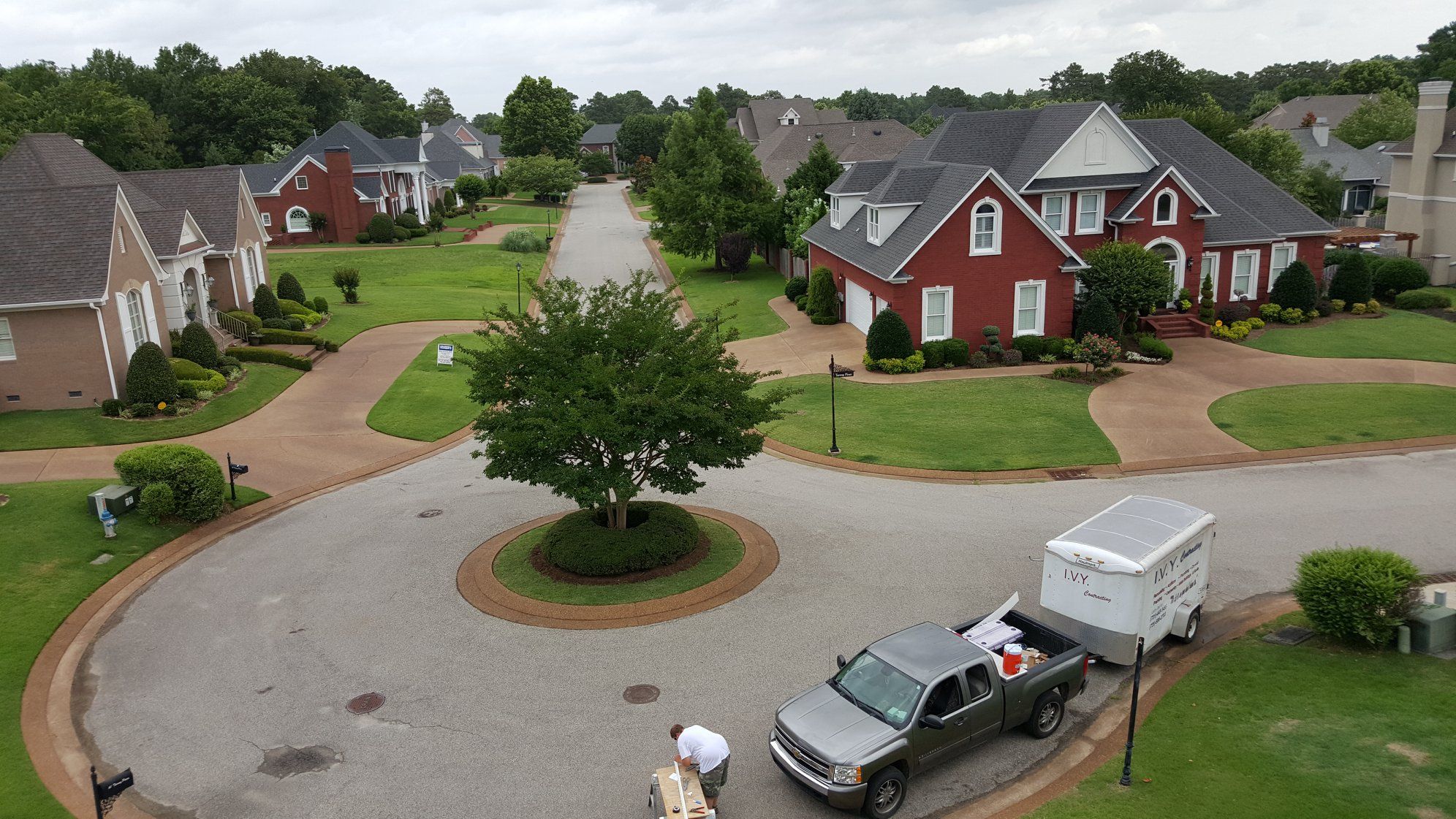  for IVY Contracting in Buena Vista, TN