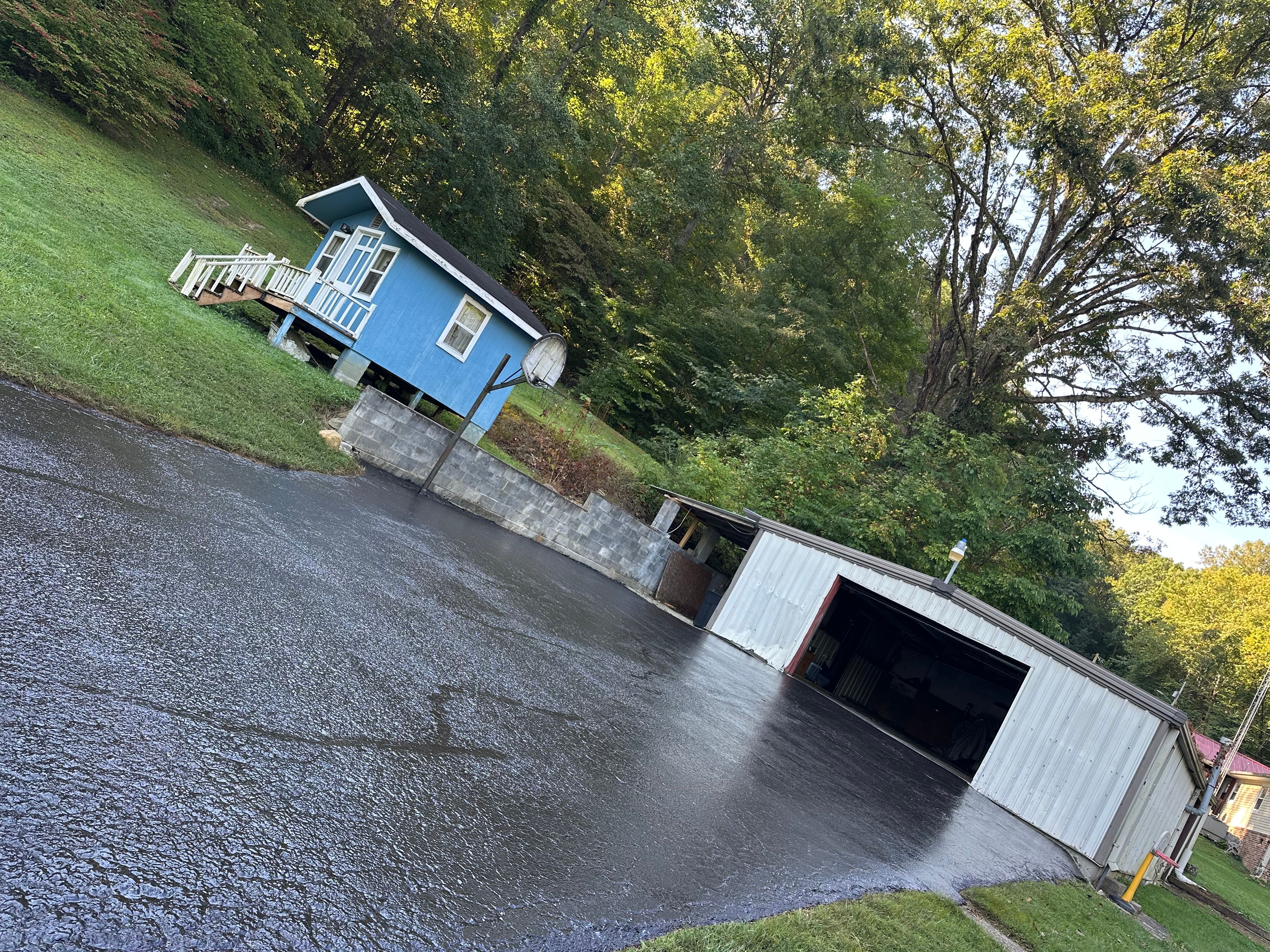  for Metzler Paving and Sealcoating in Jacksboro, TN