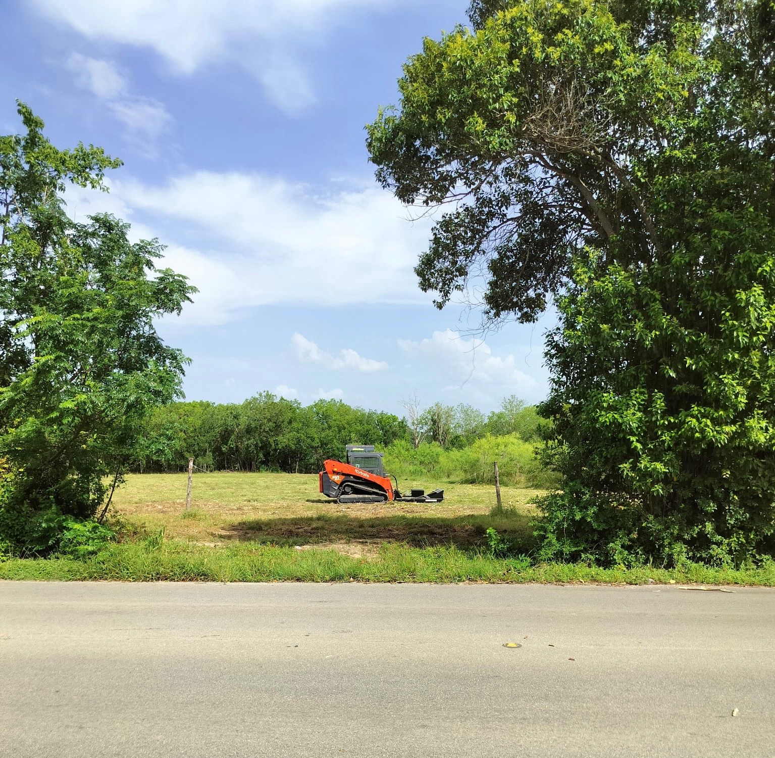  for 512 Land Clearing in Blanco County, TX