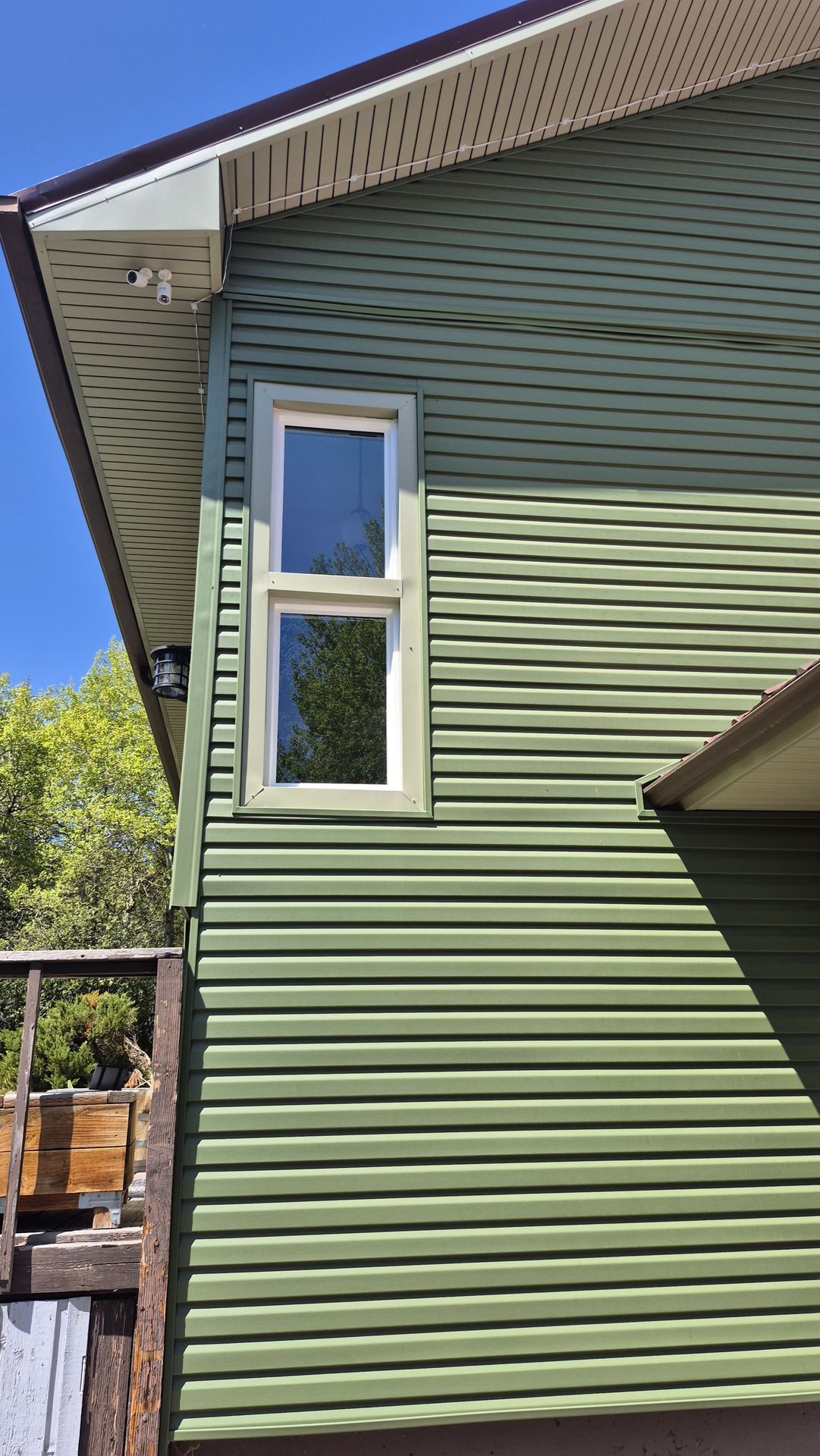  for Vivid Windows in Centerville, UT