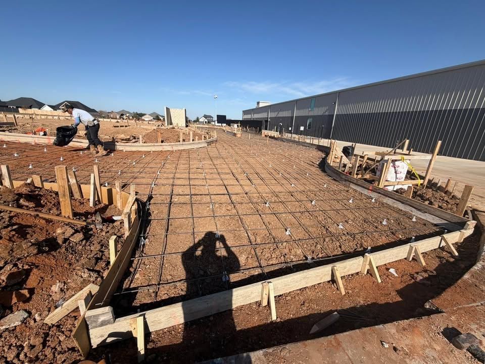  for J & M Contracting in Hewitt, TX