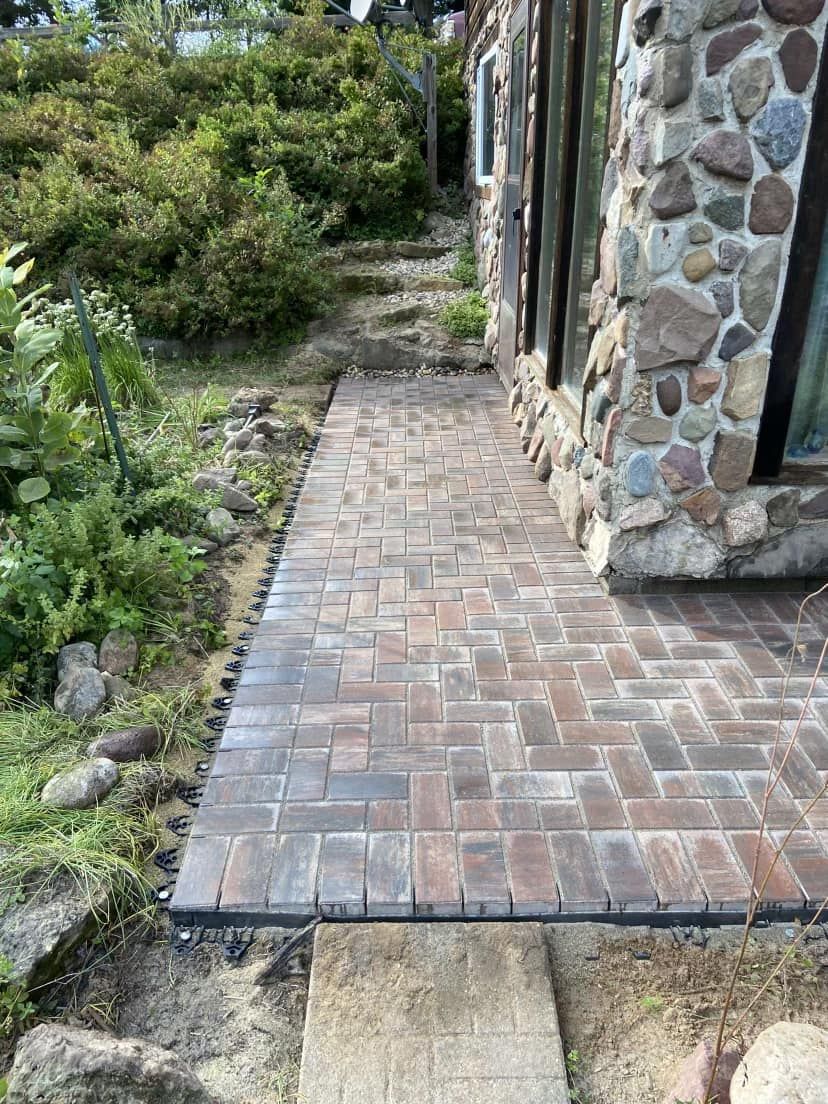  for Davis Landscaping in Wilson, WI