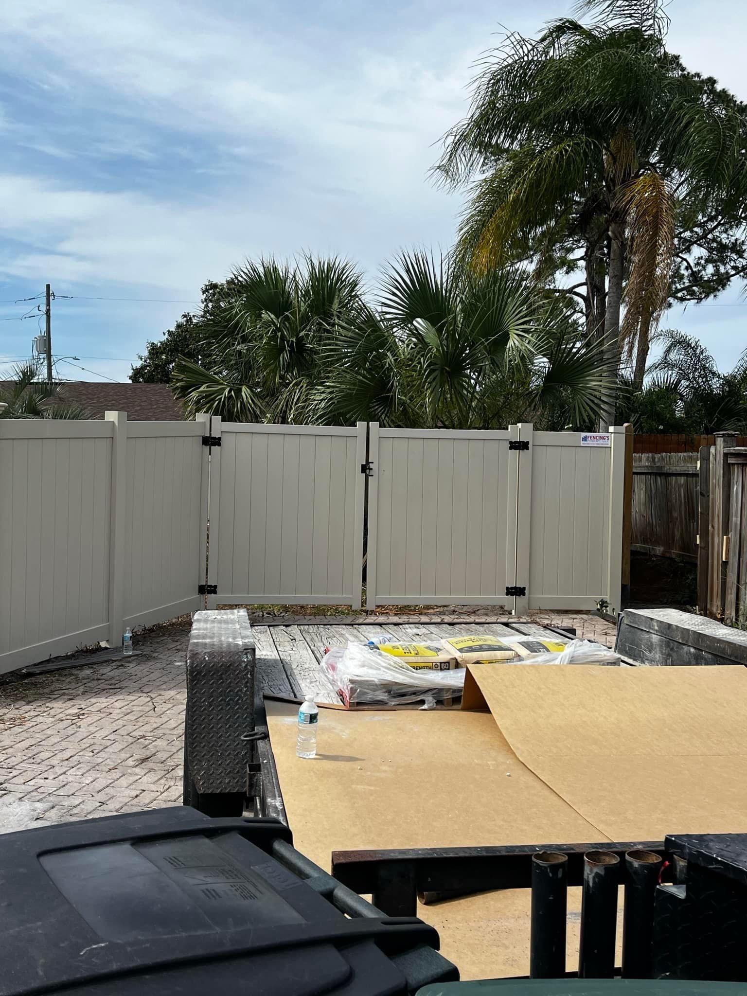  for Red's Premier Fencing LLC  in Jacksonville, FL