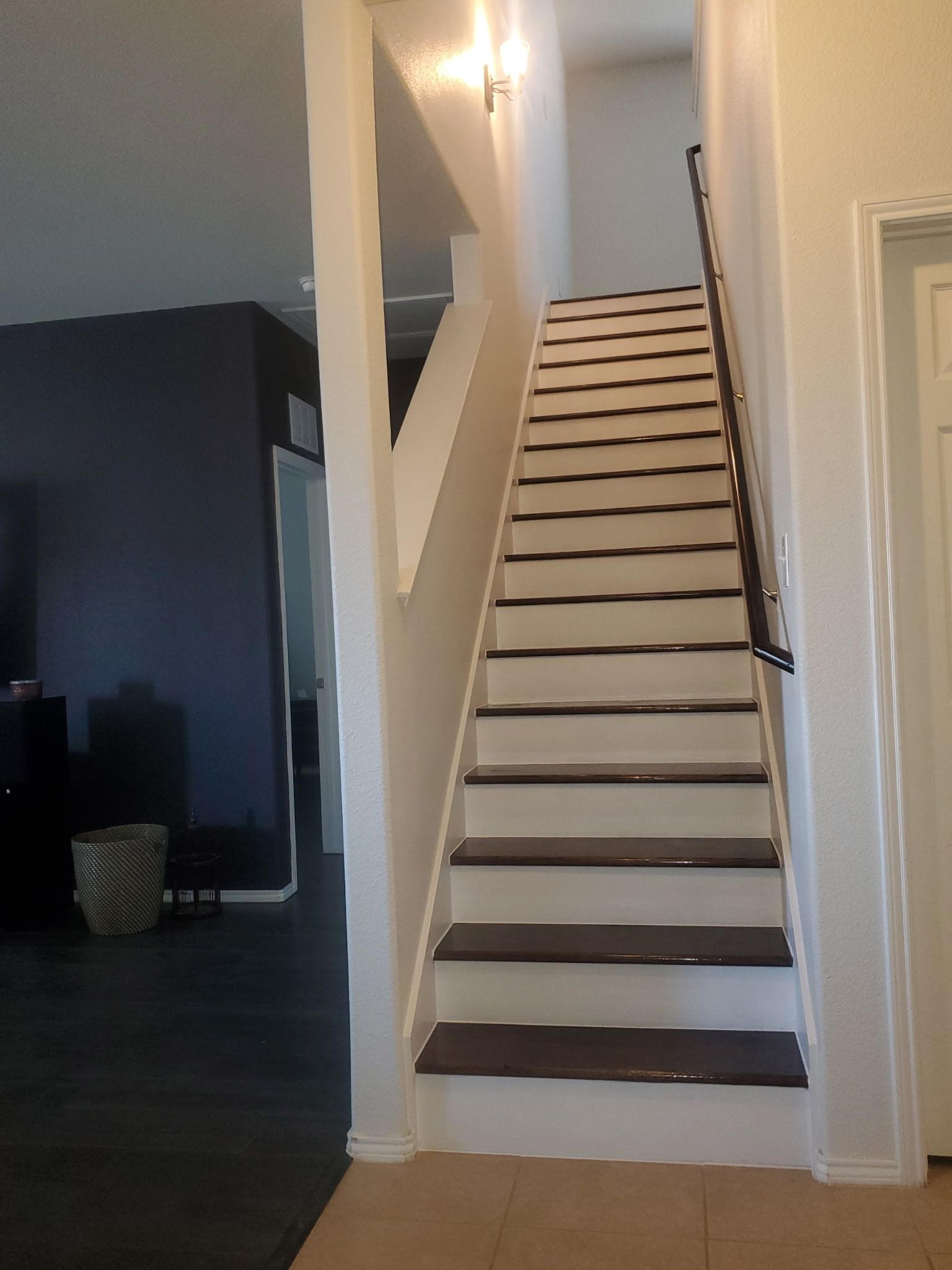  for Mac Stairs in Dallas, TX