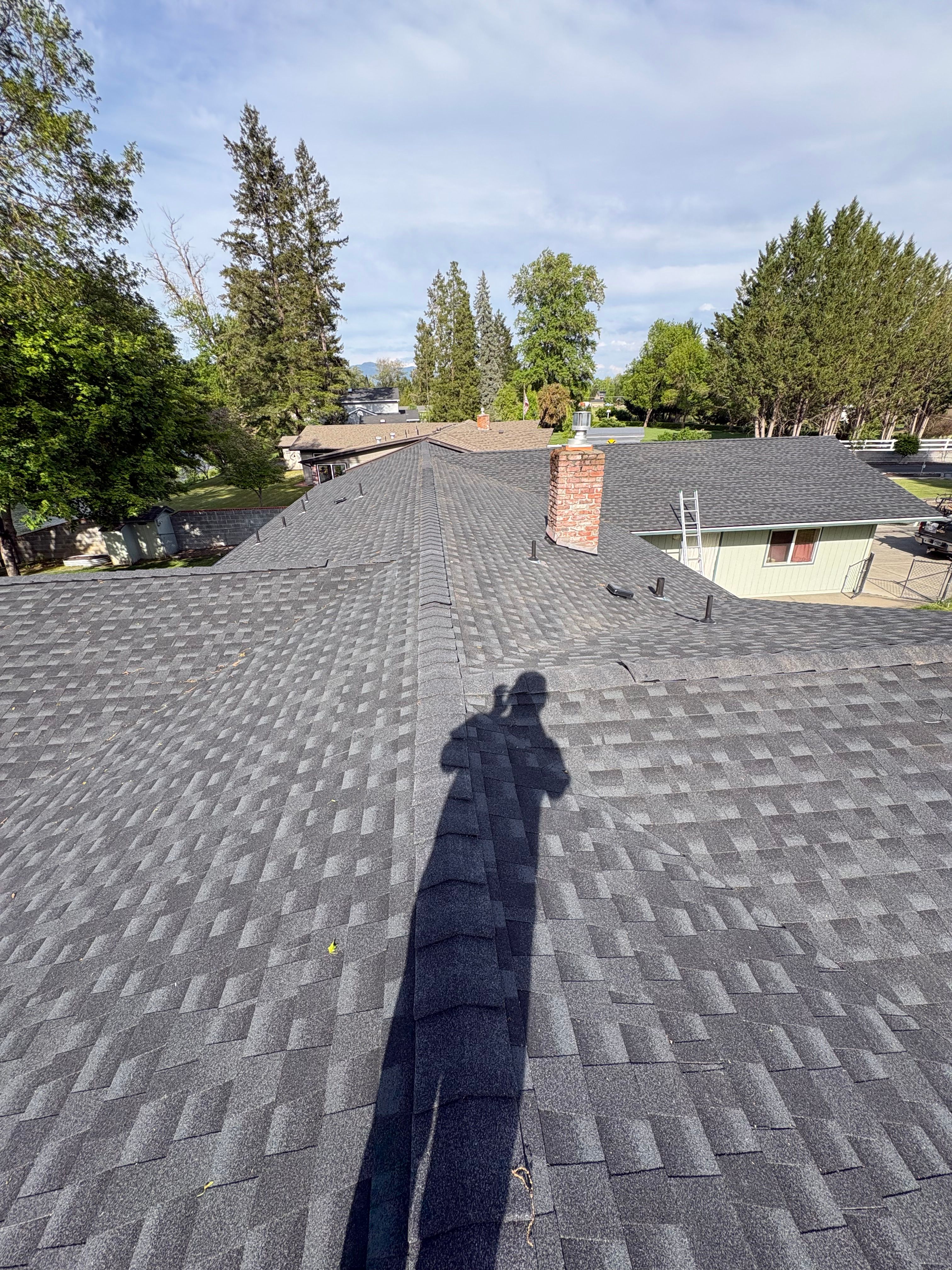  for Crestwell Roofing Plus LLC in Grants Pass, OR