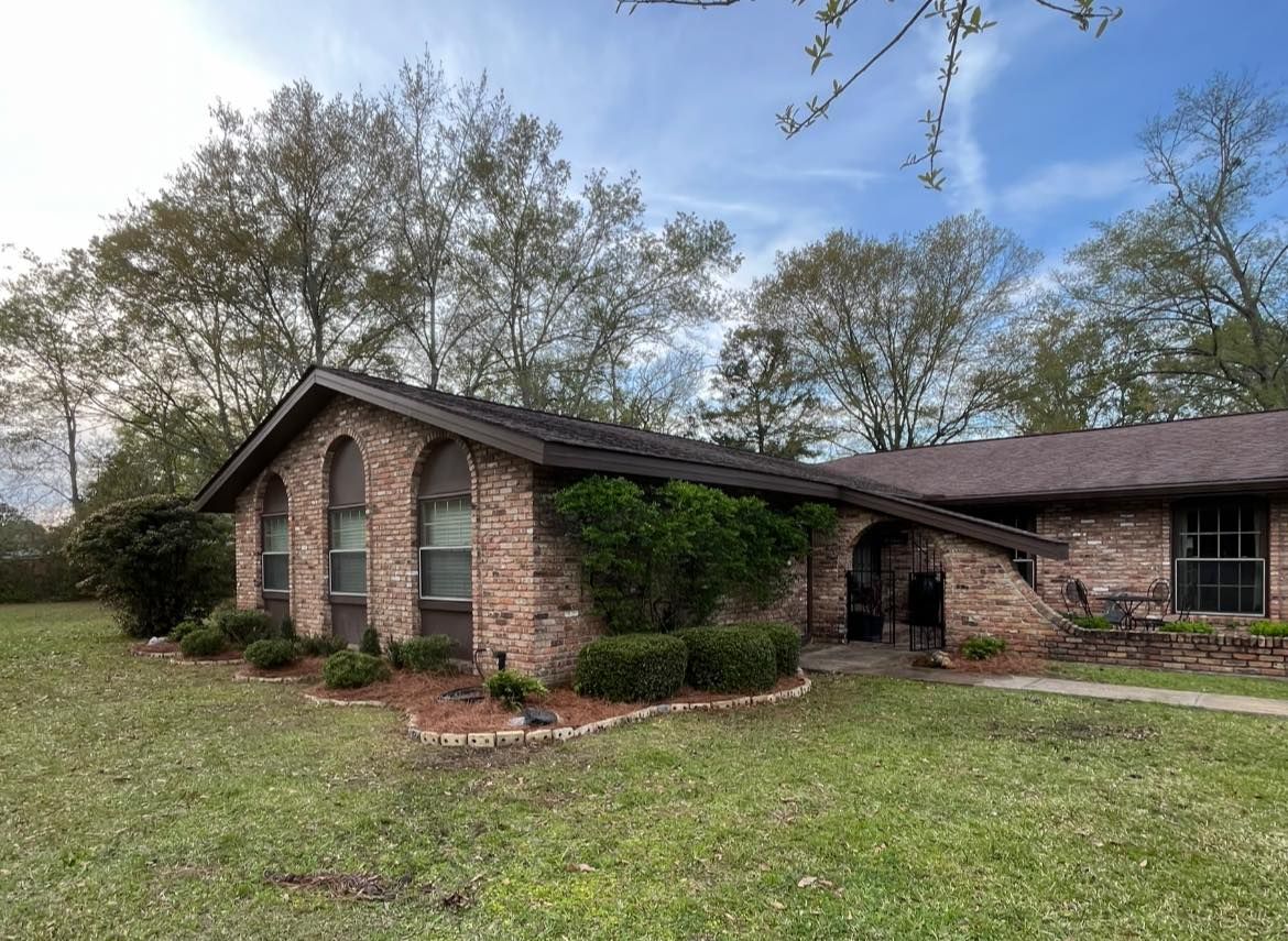  for Landscaping Pros in Hurley, MS