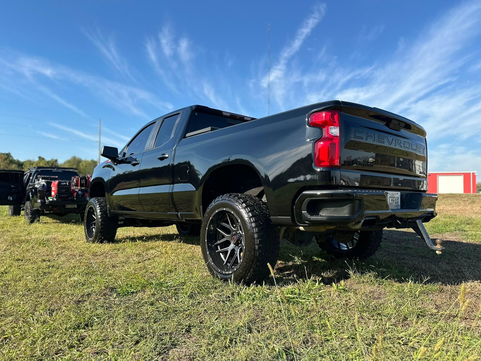  for Hollywood Detail in Northport , AL